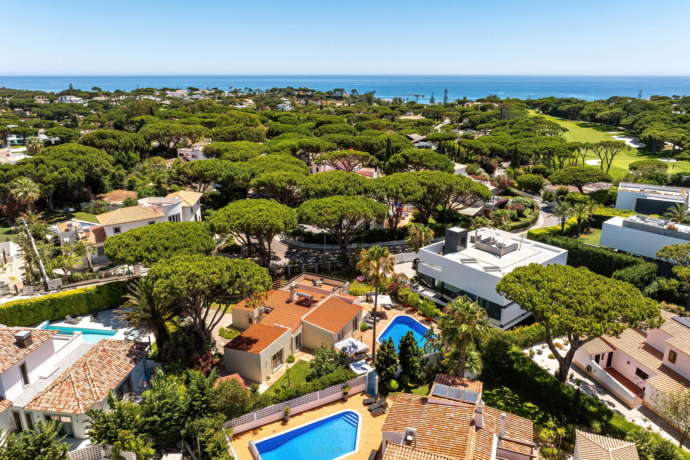 Casa Blanca 4 Bed Rental, 4 bedroom villa in Vale do Lobo, Algarve