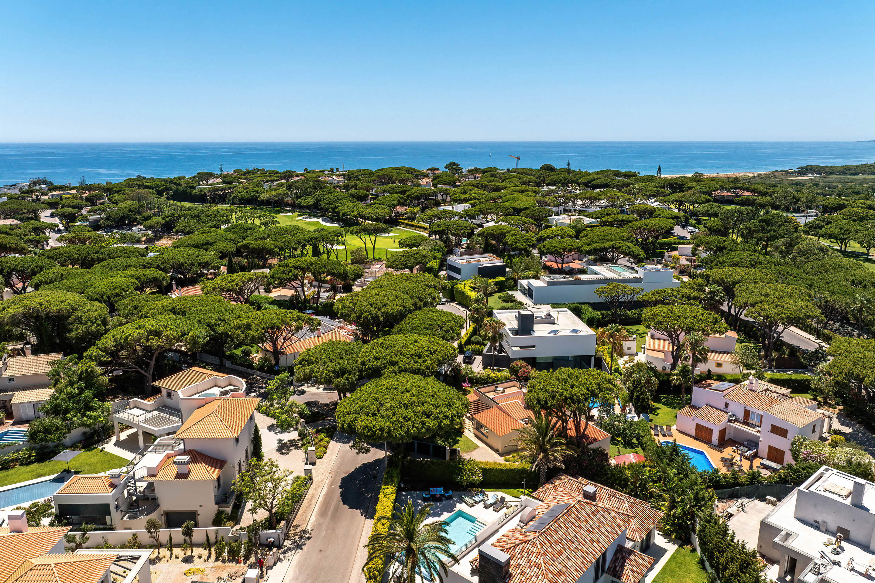 Casa Blanca 4 Bed Rental, 4 bedroom villa in Vale do Lobo, Algarve