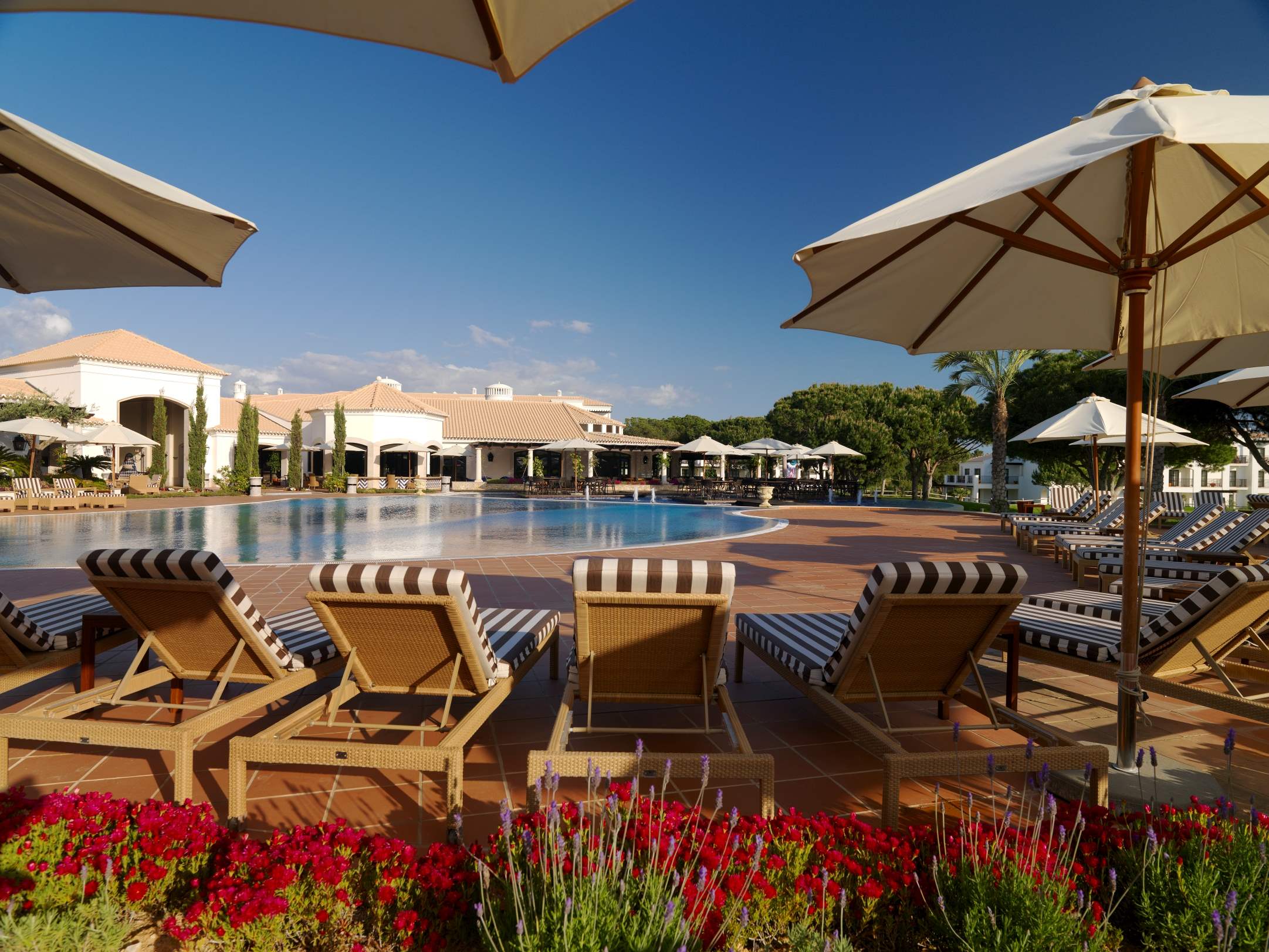 Pine Cliffs Village  3 Bed Townhouse De Luxe, 3 bedroom villa in Pine Cliffs Resort, Algarve