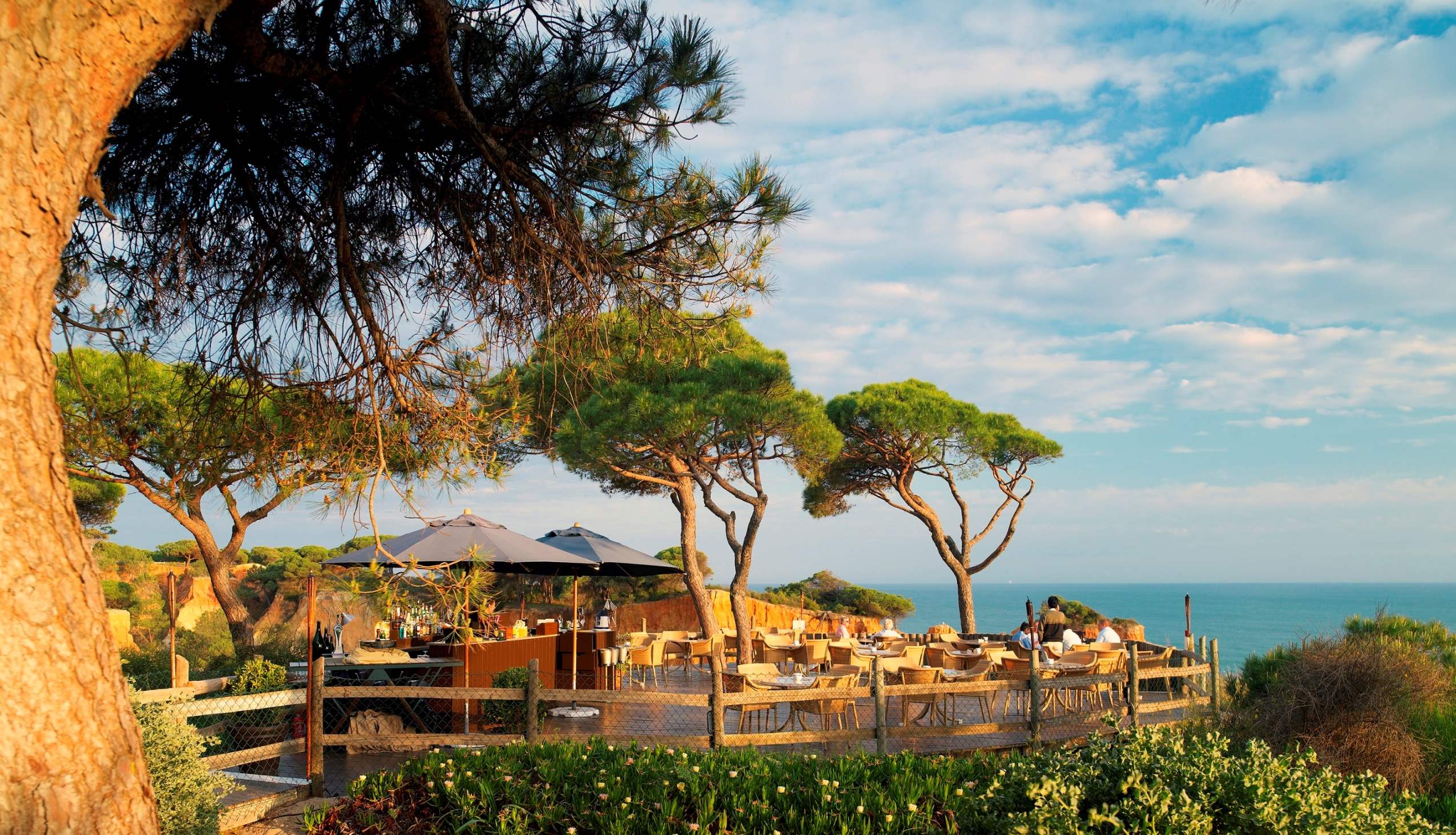 Pine Cliffs Village  3 Bed Townhouse De Luxe, 3 bedroom villa in Pine Cliffs Resort, Algarve