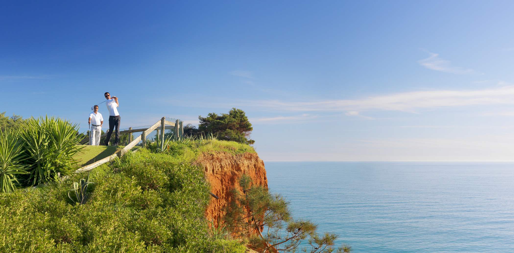 Pine Cliffs Village  3 Bed Townhouse De Luxe, 3 bedroom villa in Pine Cliffs Resort, Algarve