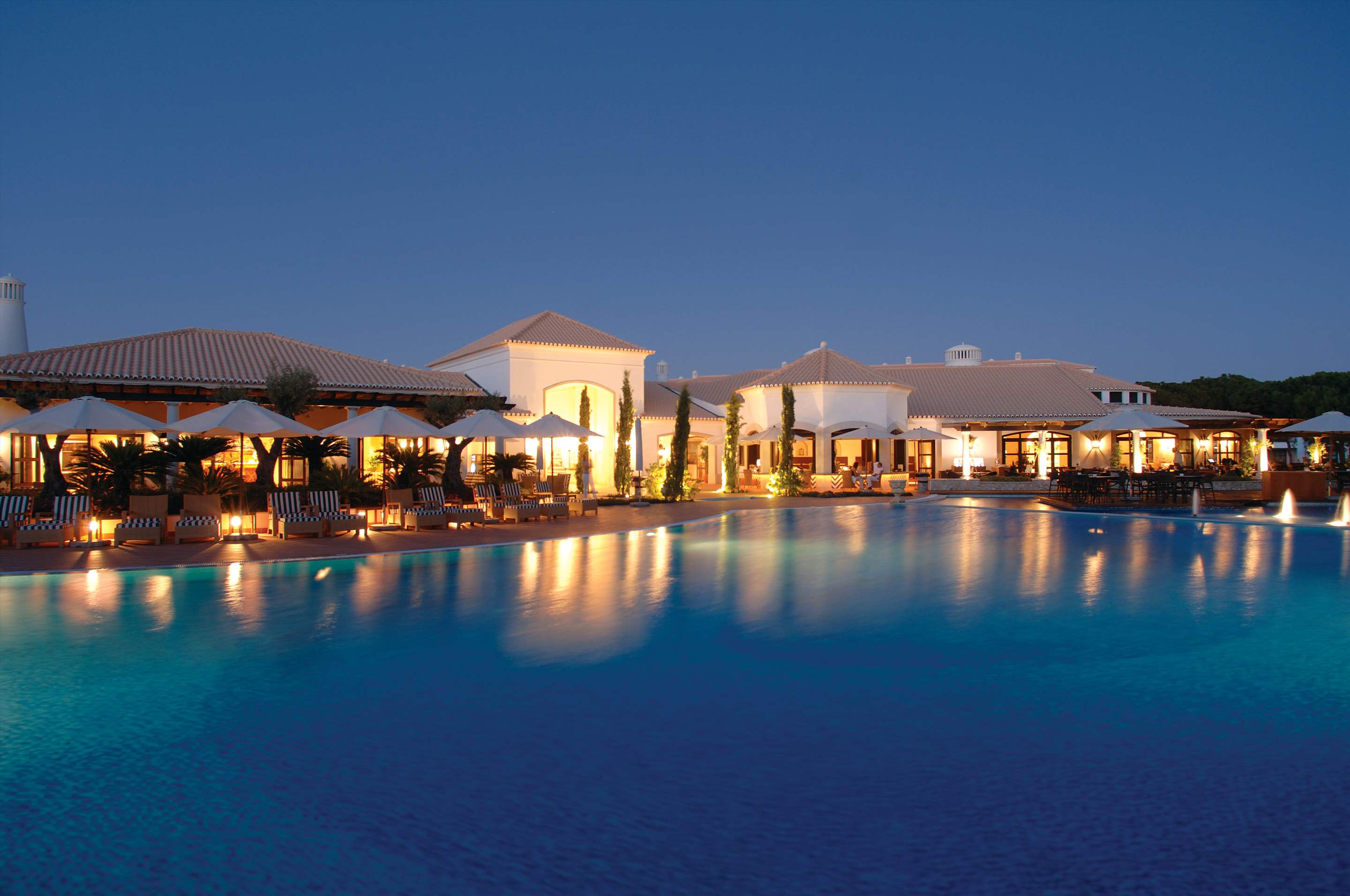 Pine Cliffs Village  3 Bed Townhouse De Luxe, 3 bedroom villa in Pine Cliffs Resort, Algarve