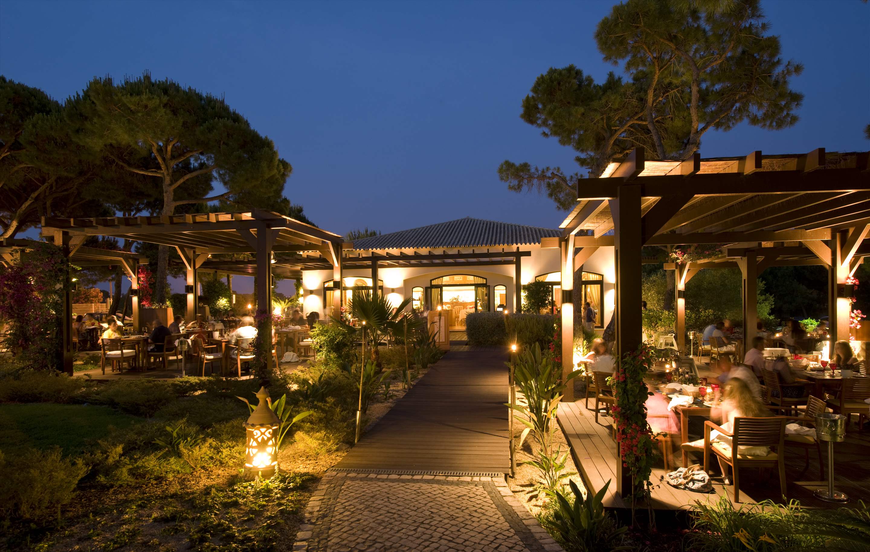 Pine Cliffs Village  3 Bed Townhouse De Luxe, 3 bedroom villa in Pine Cliffs Resort, Algarve