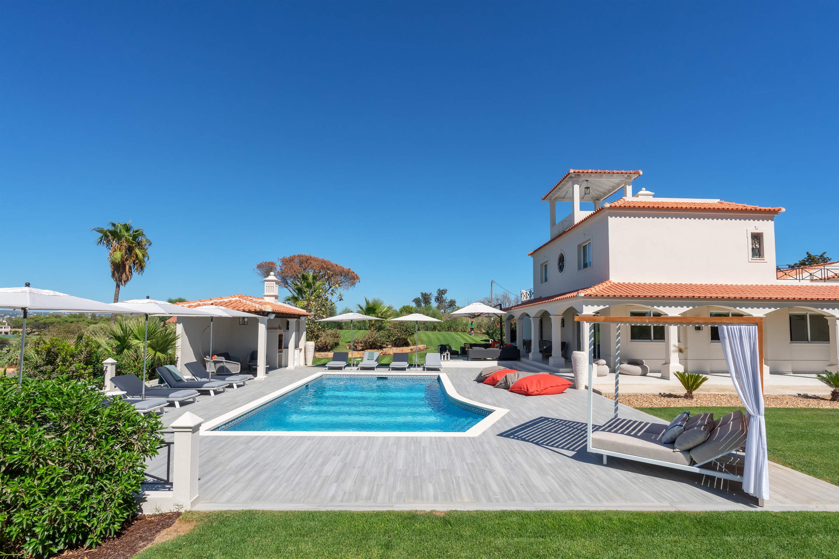 Villa San Antonio, 6 bedroom villa in Vale do Lobo, Algarve
