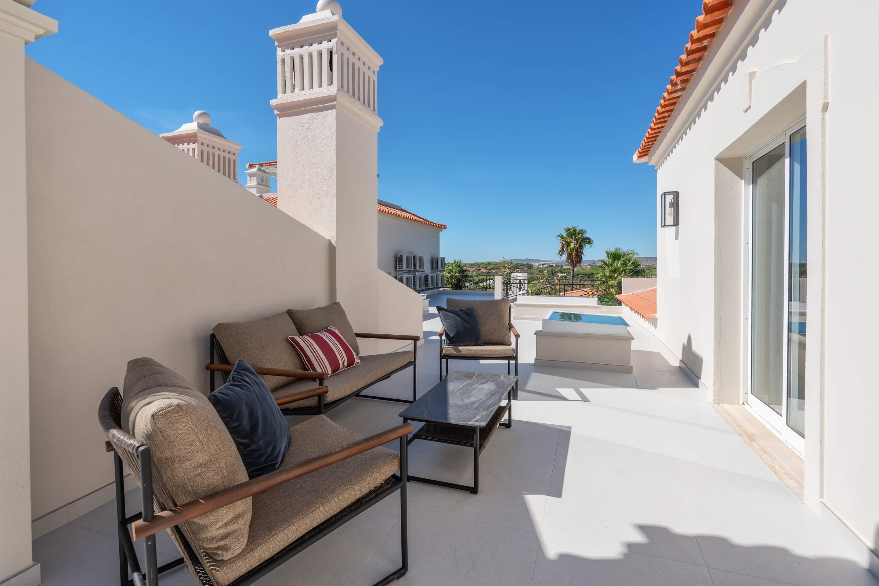 Villa San Antonio, 6 bedroom villa in Vale do Lobo, Algarve
