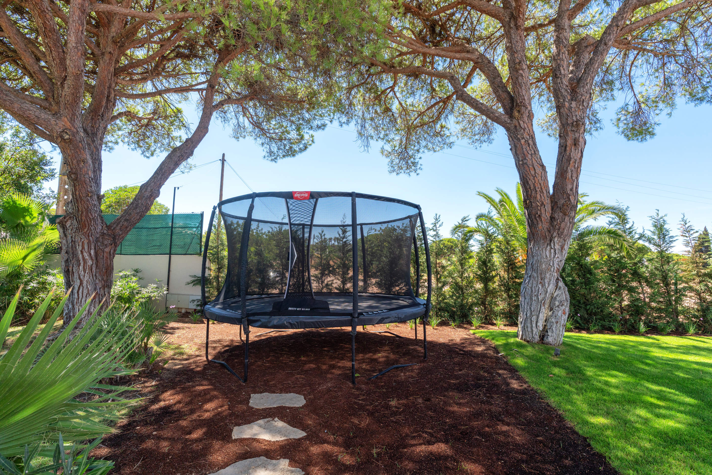 Villa San Antonio, 6 bedroom villa in Vale do Lobo, Algarve