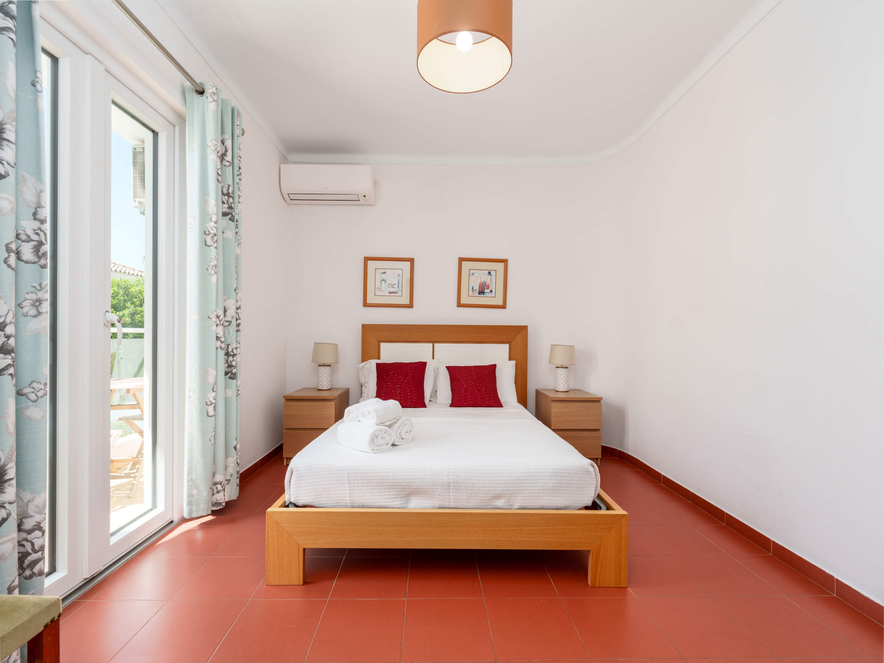 Villa Paulo, 4 bedroom villa in Vilamoura Area, Algarve