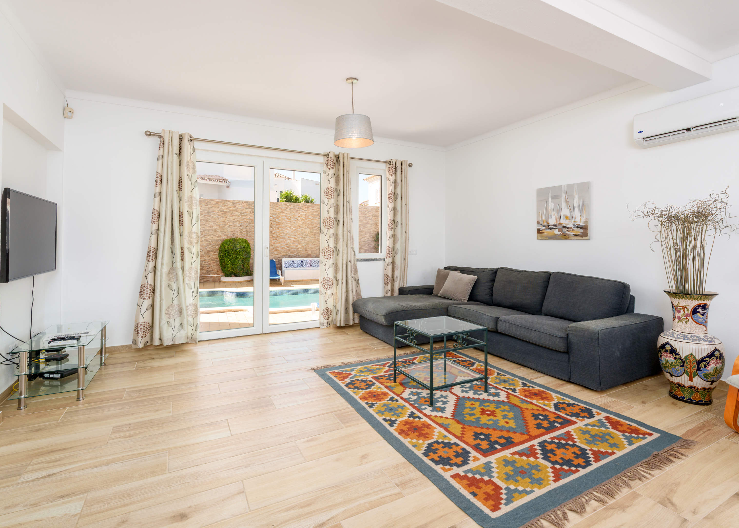 Villa Paulo, 4 bedroom villa in Vilamoura Area, Algarve