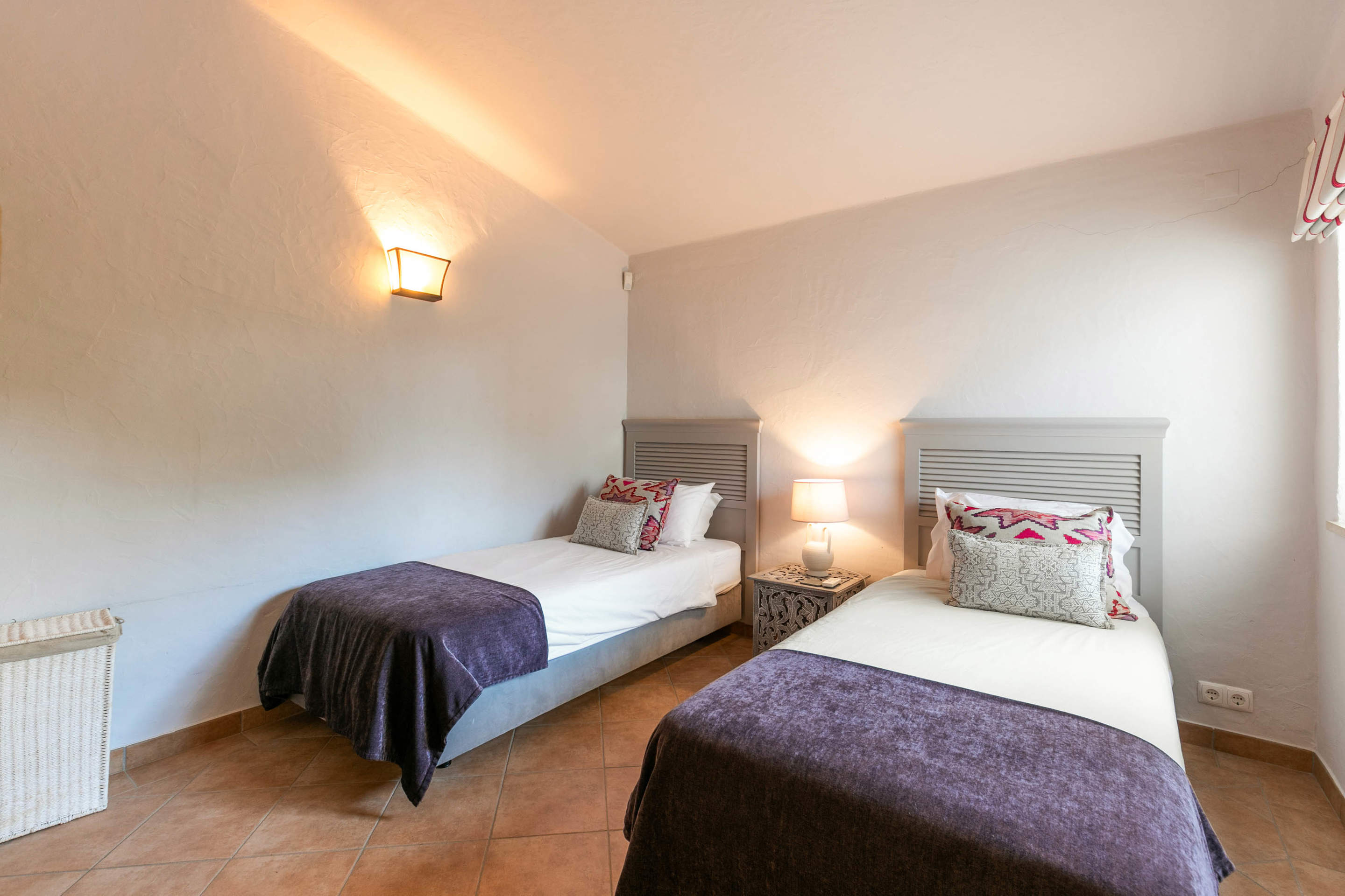 Villa Sultan, 5 bedroom villa in Vale do Lobo, Algarve