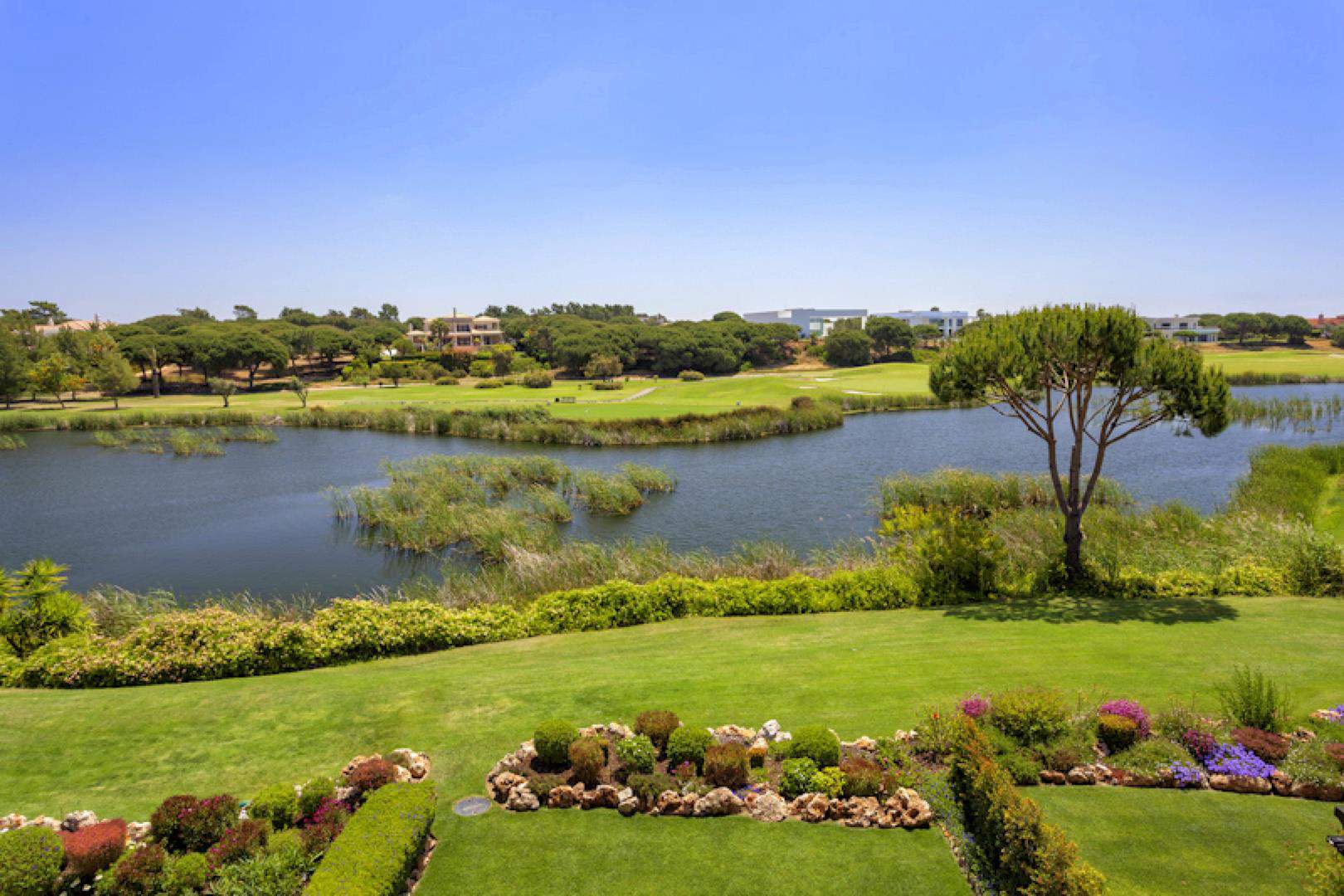 Sao Lourenco 1+1 Bed Apt, Chilli, 2 bedroom apartment in Quinta do Lago, Algarve