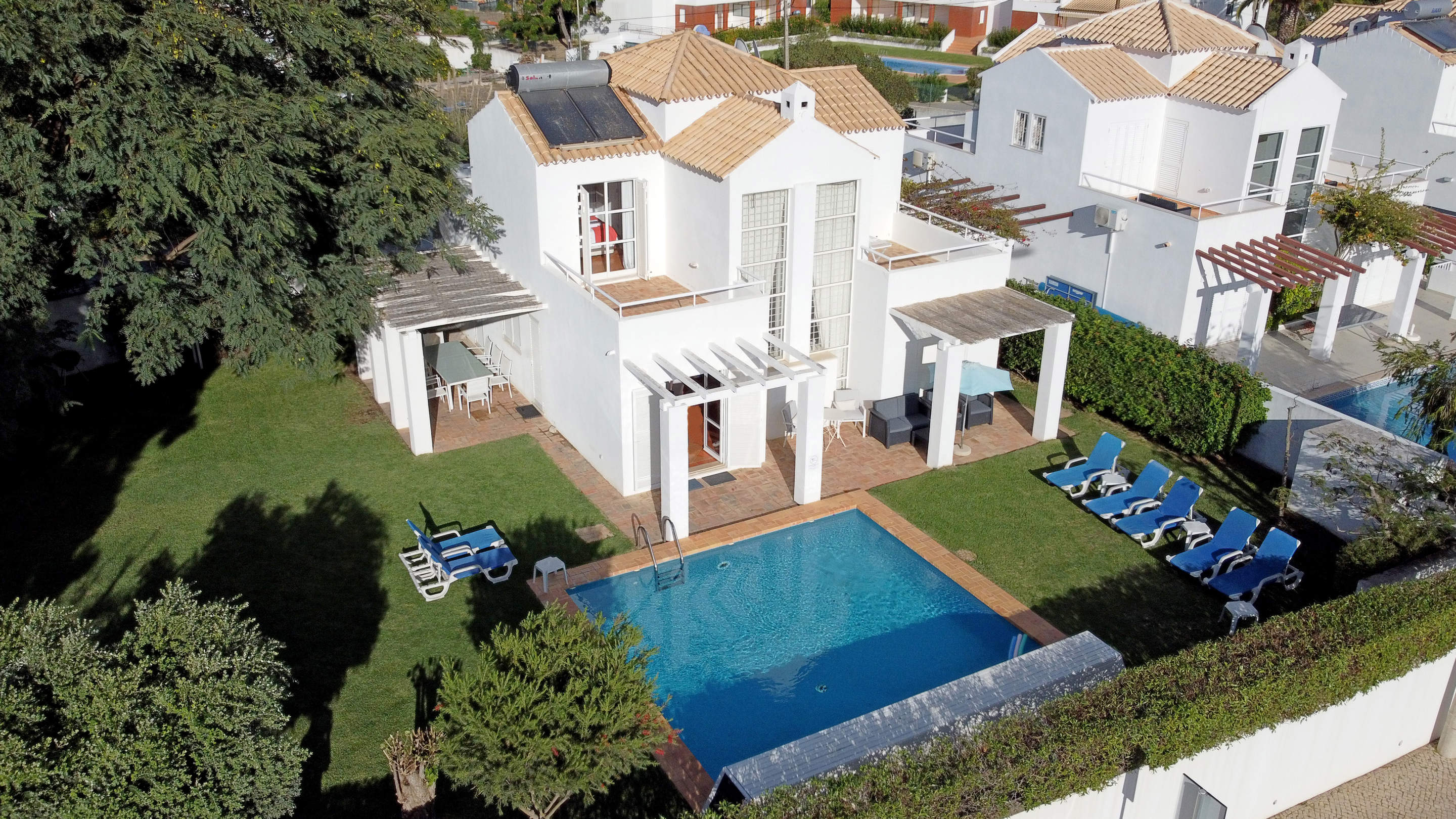 Monte Gale, 4 bedroom villa in Gale, Vale da Parra and Guia, Algarve