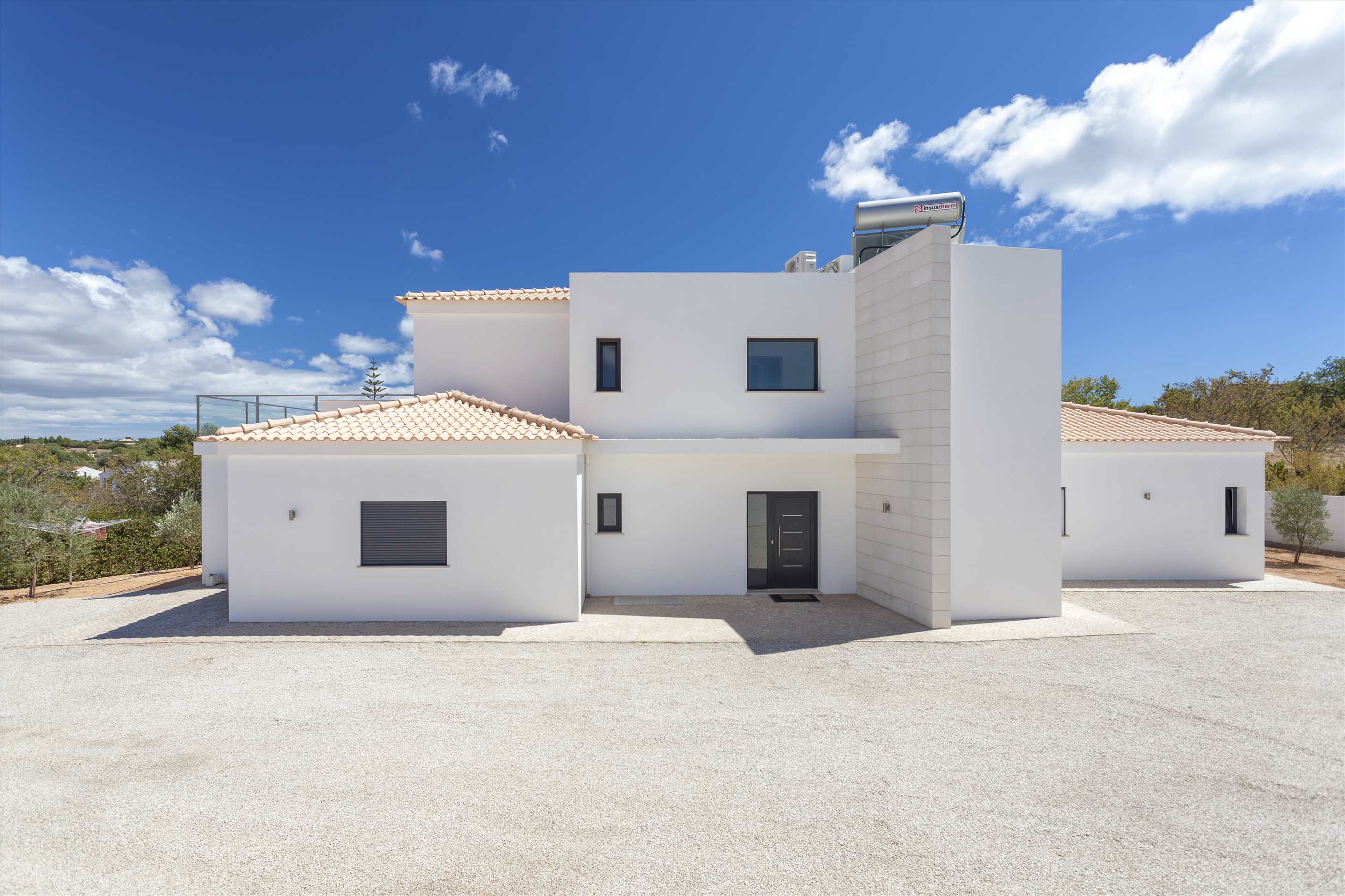 Casa Joana, 4 bedroom villa in Carvoeiro Area, Algarve