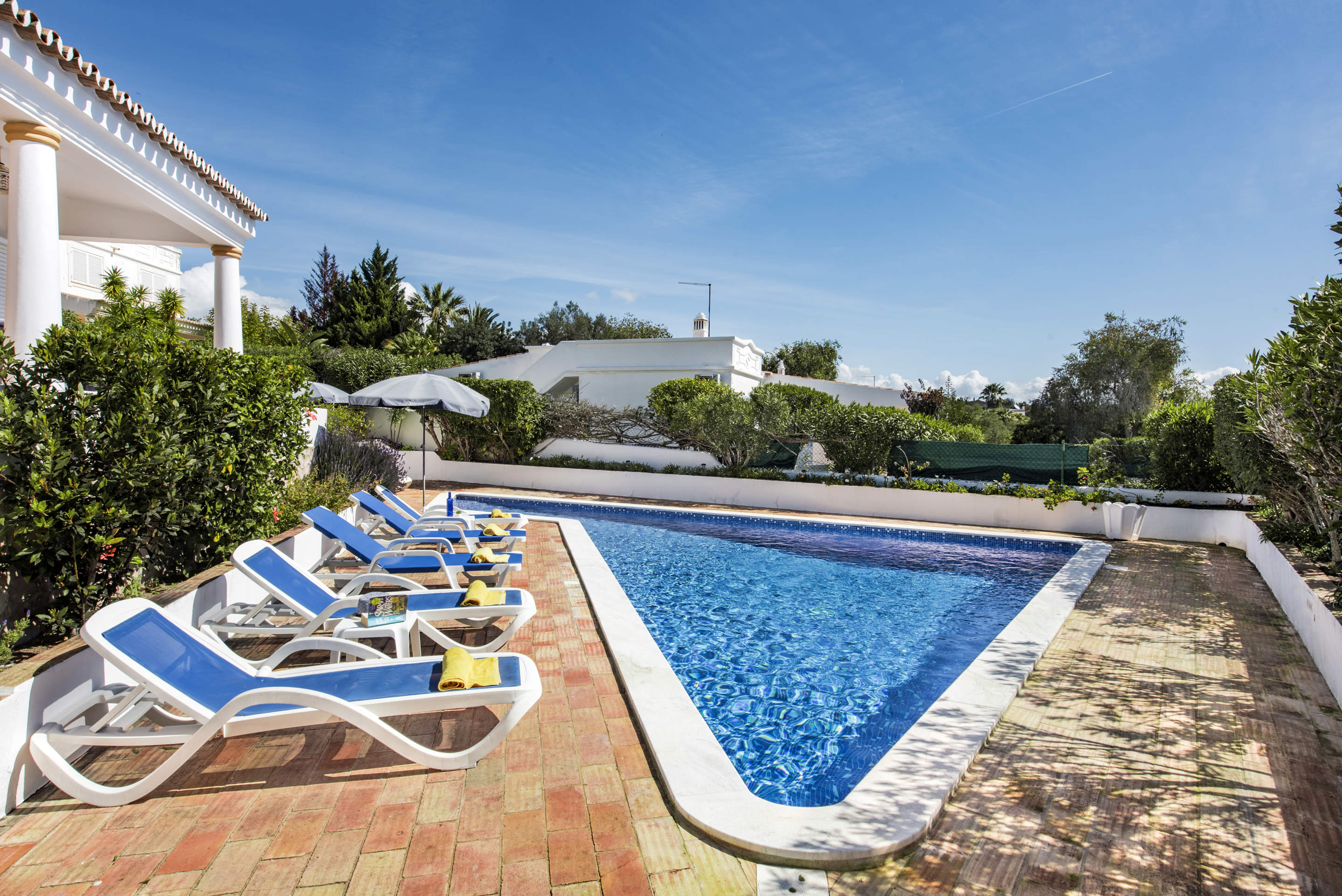 Villa Buganvilia Up to 4 persons rate, 2 bedroom villa in Gale, Vale da Parra and Guia, Algarve