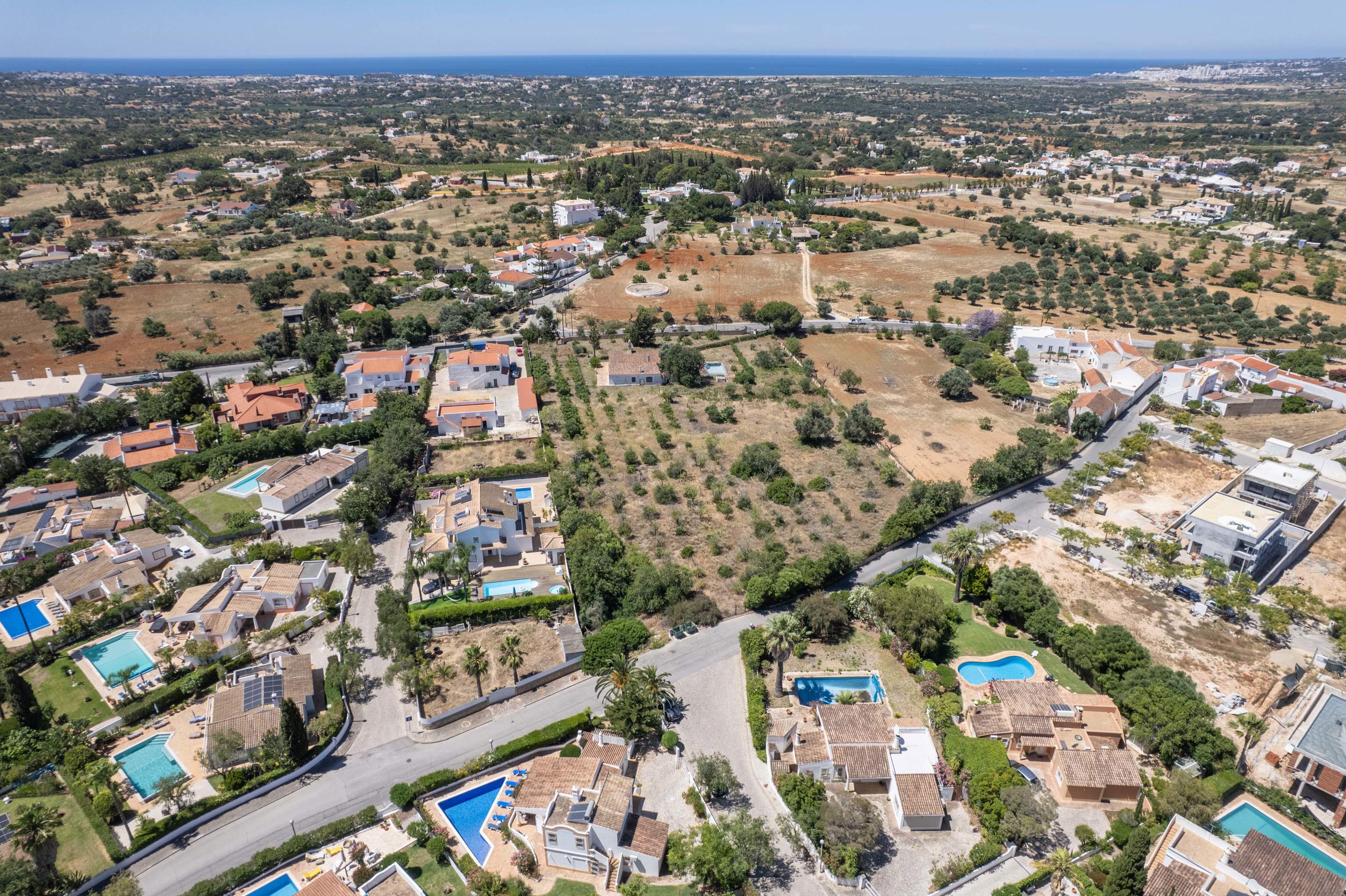 Villa Buganvilia, 3 bedroom villa in Gale, Vale da Parra and Guia, Algarve