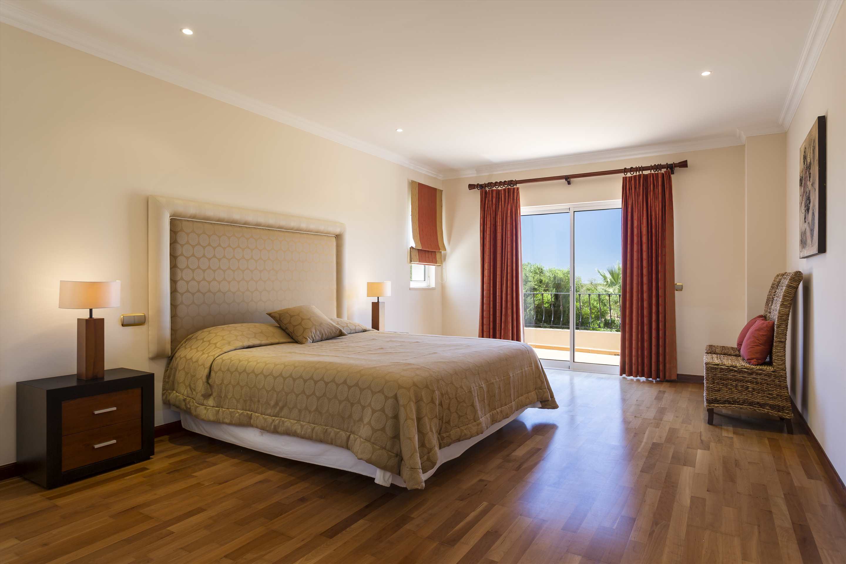 Villa Edengrove, 4 bedroom villa in Vilamoura Area, Algarve