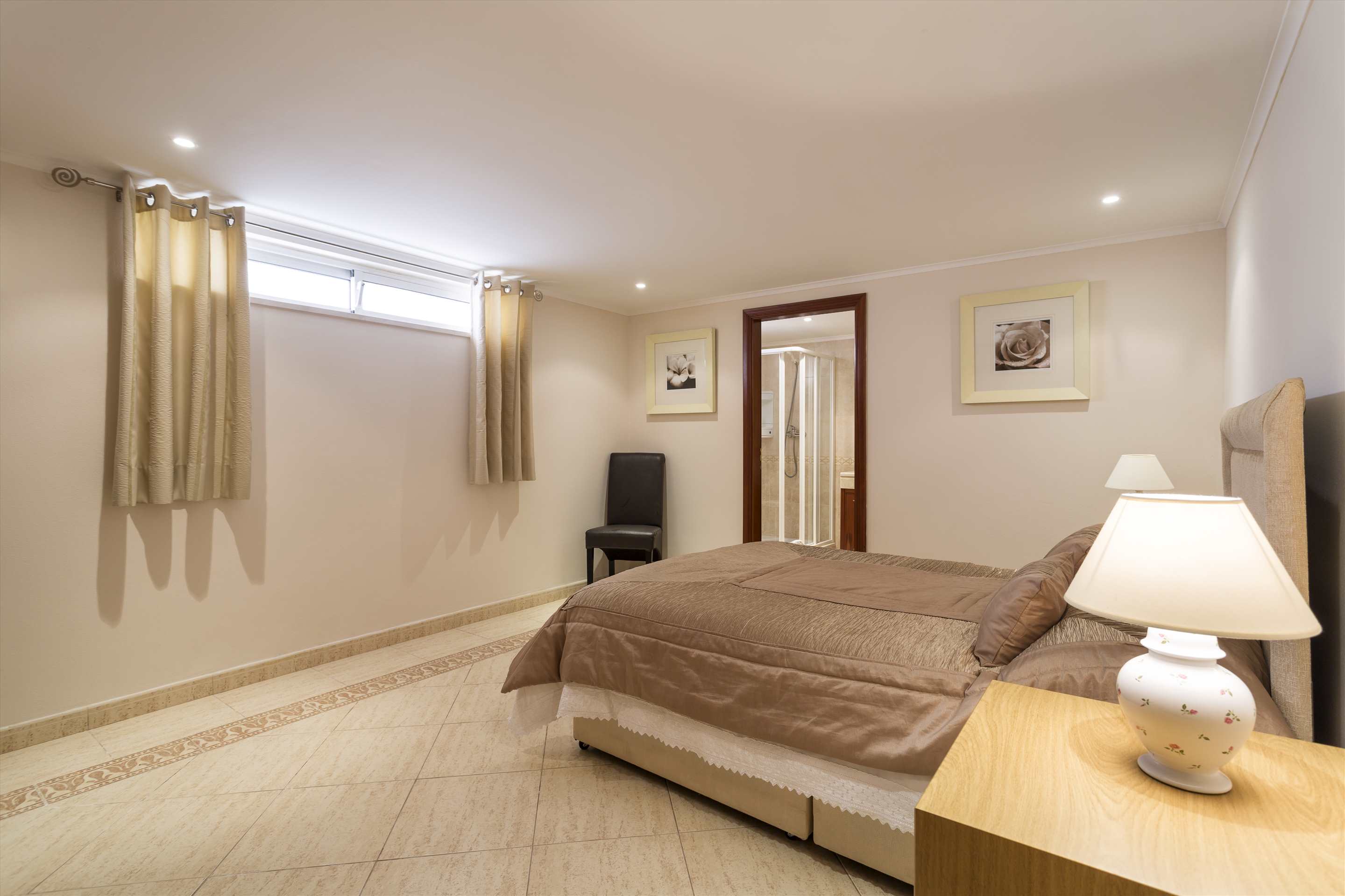 Villa Edengrove, 4 bedroom villa in Vilamoura Area, Algarve