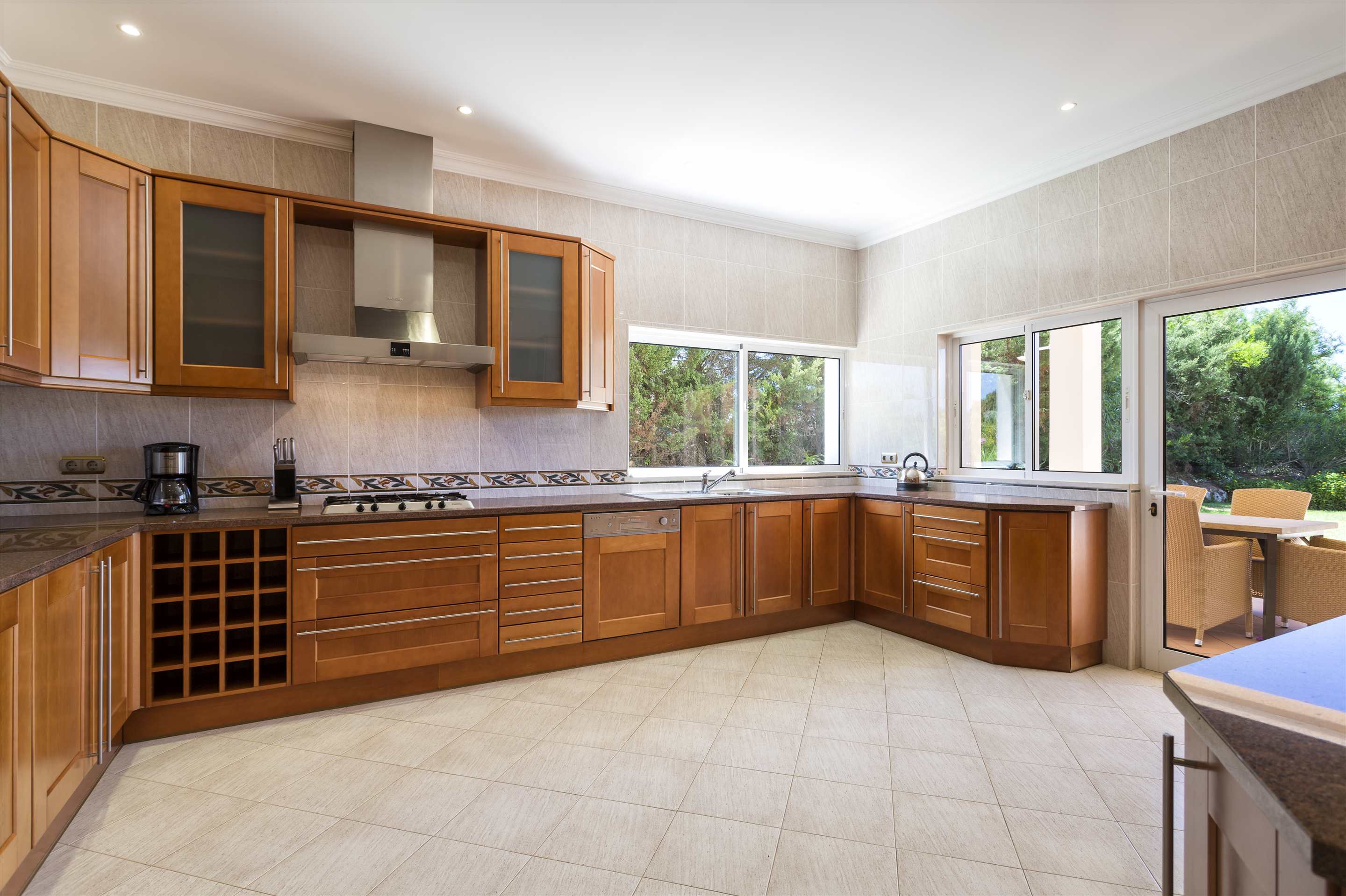 Villa Edengrove, 4 bedroom villa in Vilamoura Area, Algarve