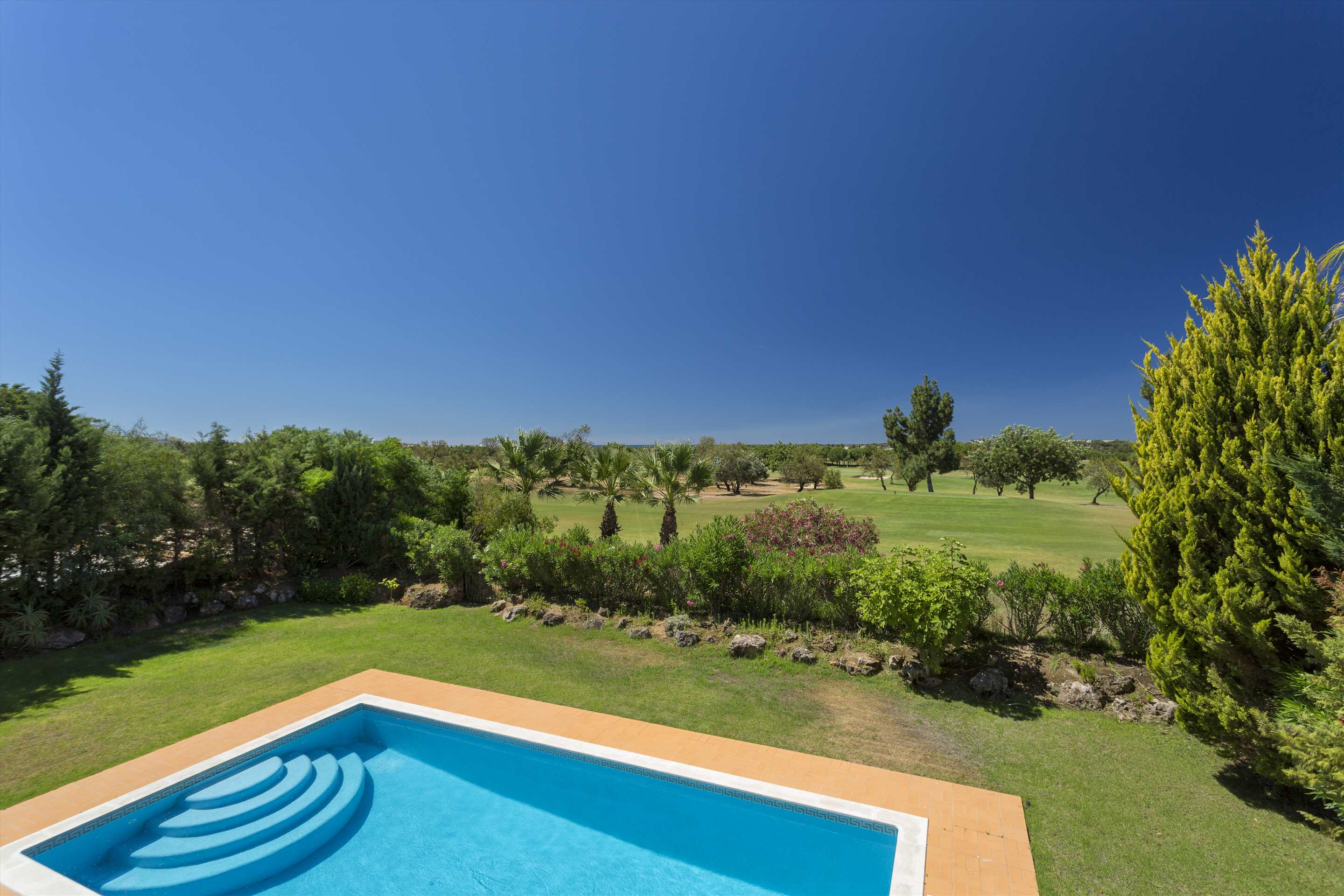 Villa Edengrove, 4 bedroom villa in Vilamoura Area, Algarve