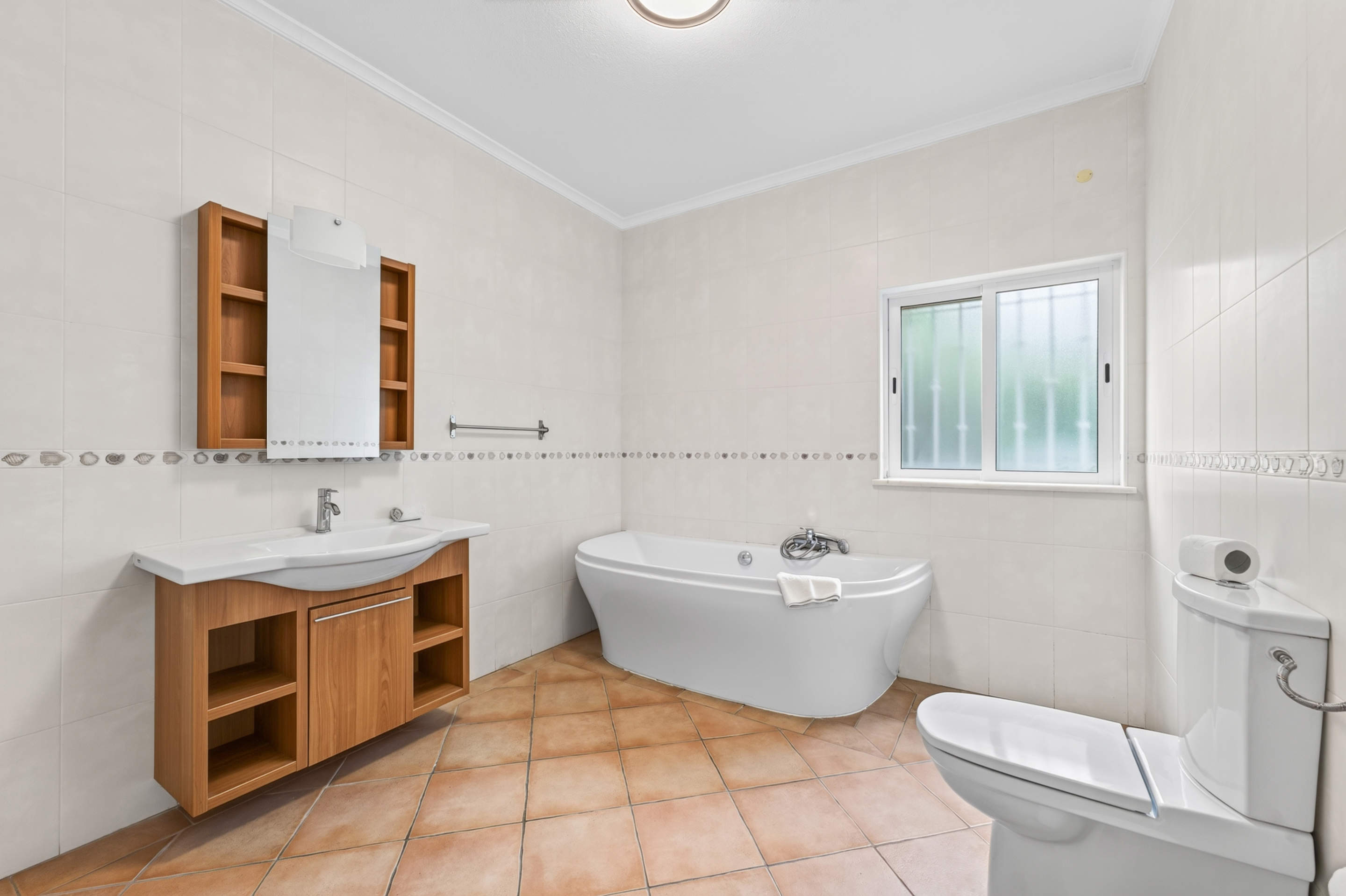 Villa Jasmina, 4 bedroom villa in Vale do Lobo, Algarve