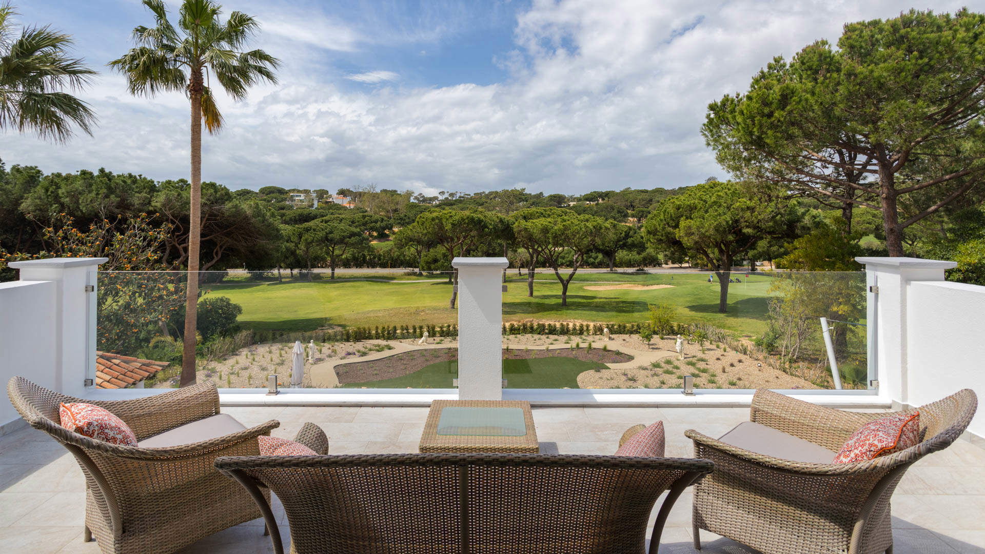 Villa Agatha, 4 bedroom villa in Quinta do Lago, Algarve