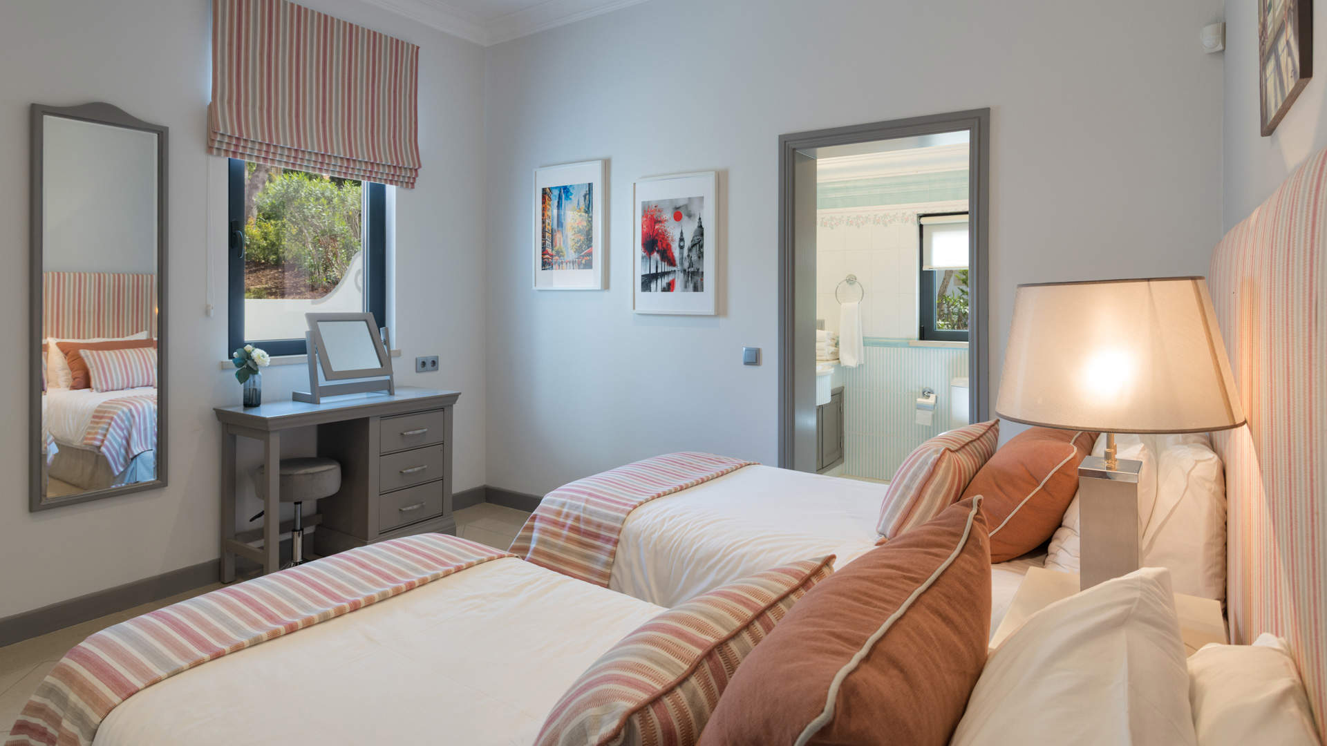 Villa Agatha, 4 bedroom villa in Quinta do Lago, Algarve