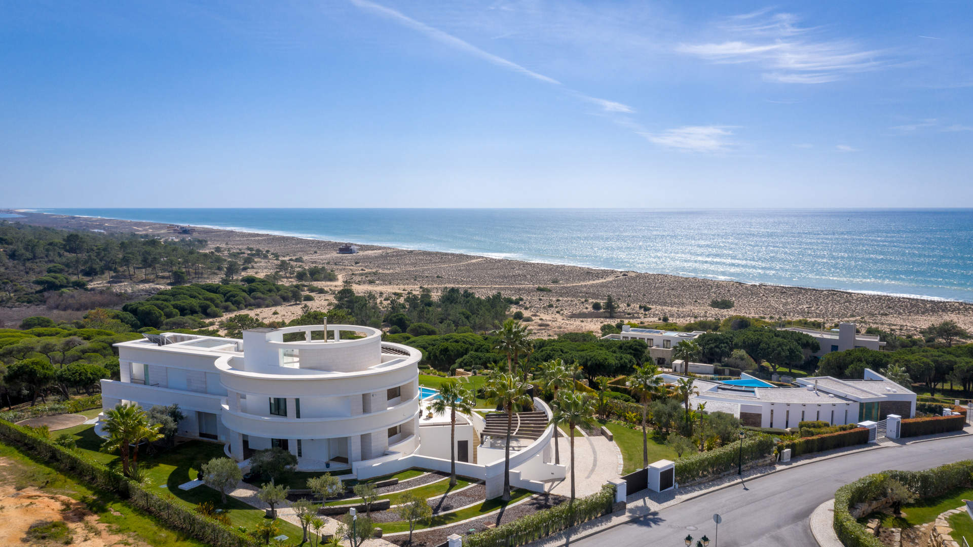 Villa Arumai, 5 bedroom villa in Vale do Lobo, Algarve