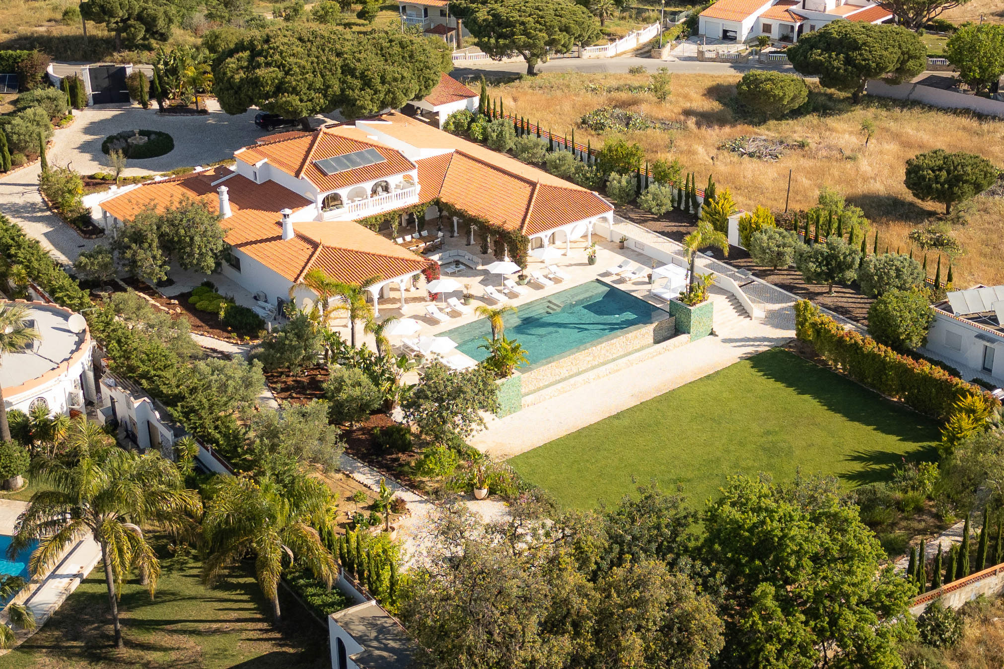 Villa Grande, 8 bedroom villa in Vilamoura Area, Algarve