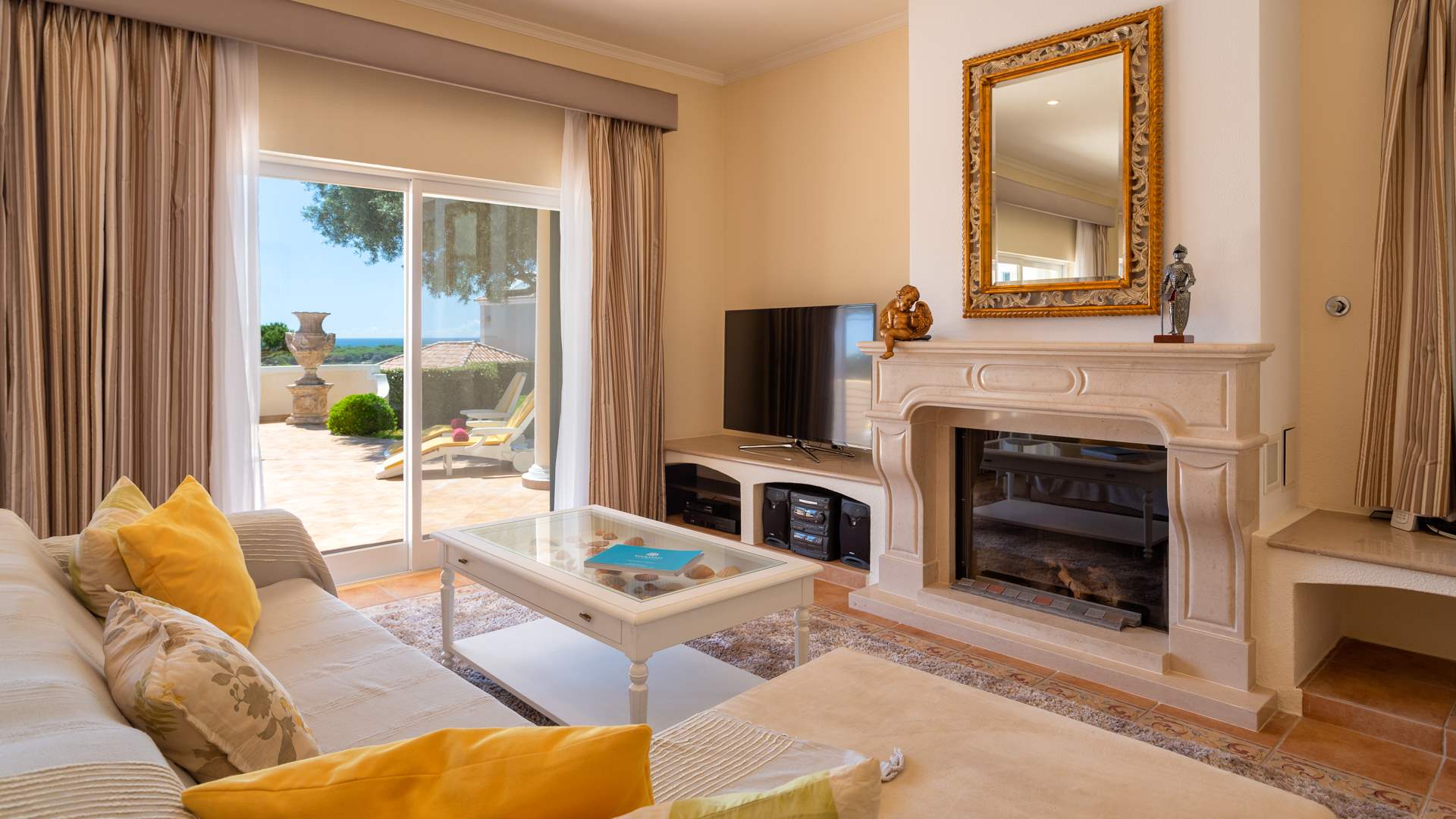 Villa Irena, 3 bedroom villa in Vale do Lobo, Algarve