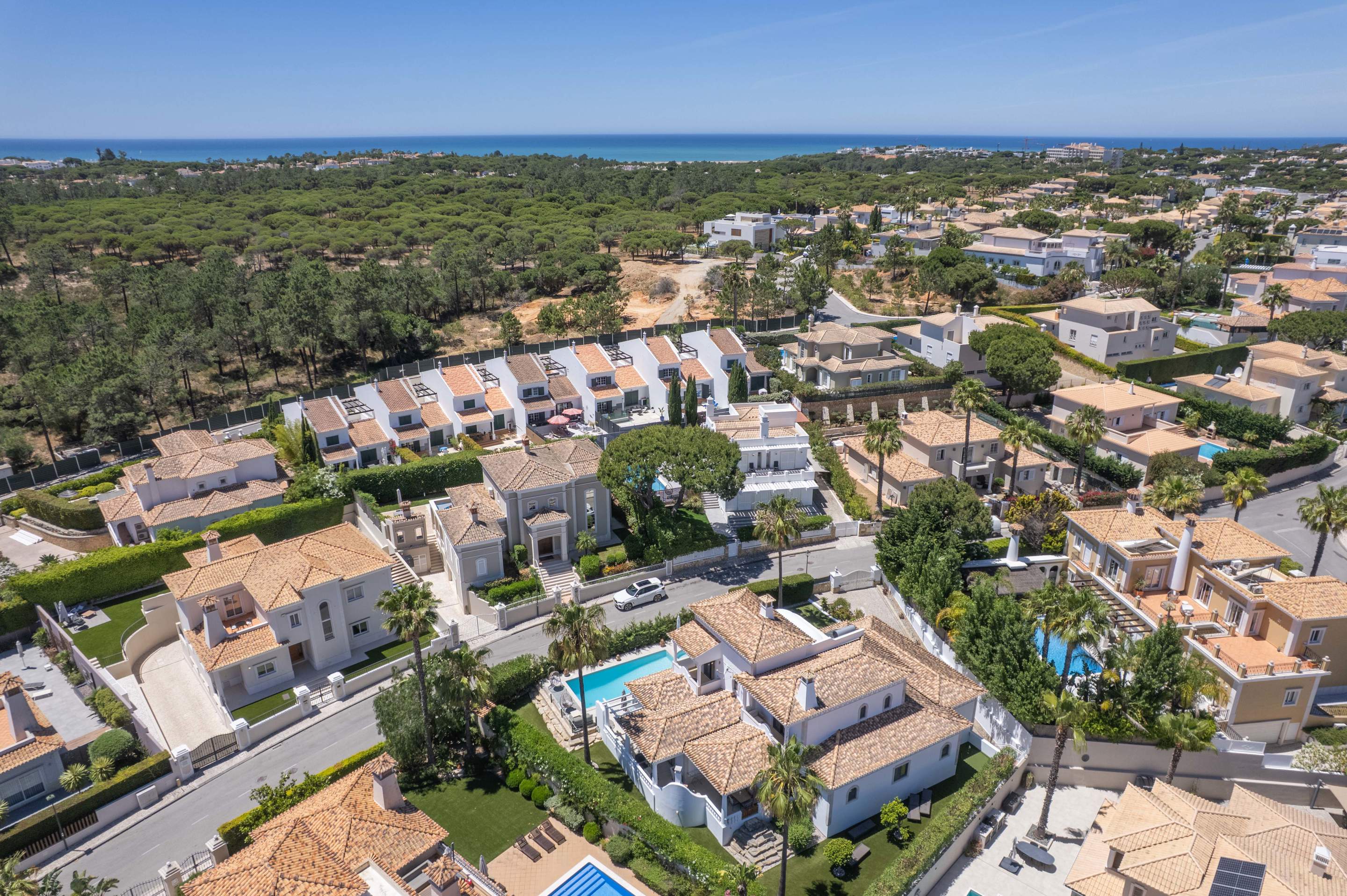 Villa Hadama, 5 bedroom villa in Vale do Lobo, Algarve