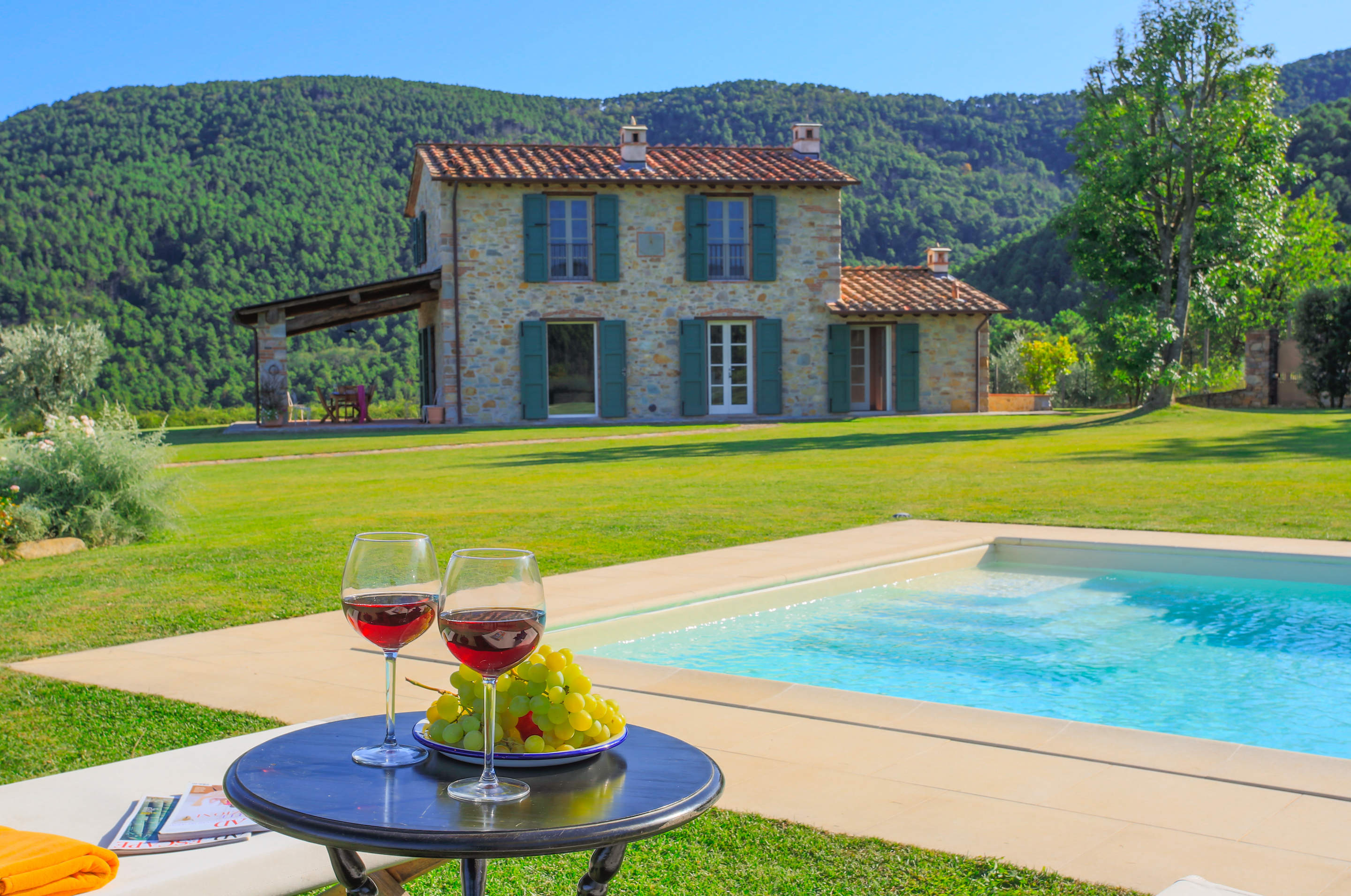 Casale Sunrise, 3 bedroom villa in North Tuscany - Pisa & Lucca Area, Tuscany