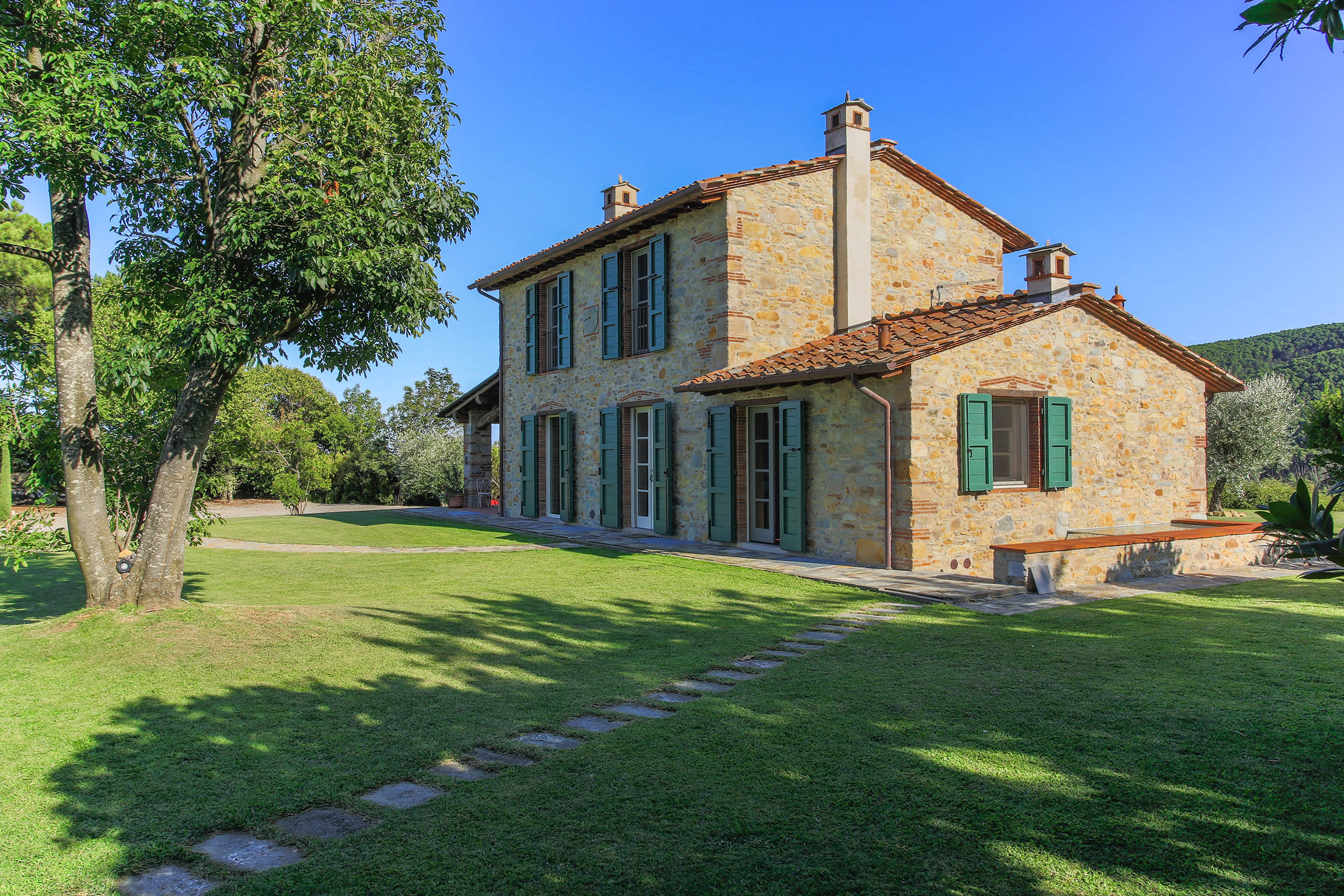 Casale Sunrise, 3 bedroom villa in North Tuscany - Pisa & Lucca Area, Tuscany