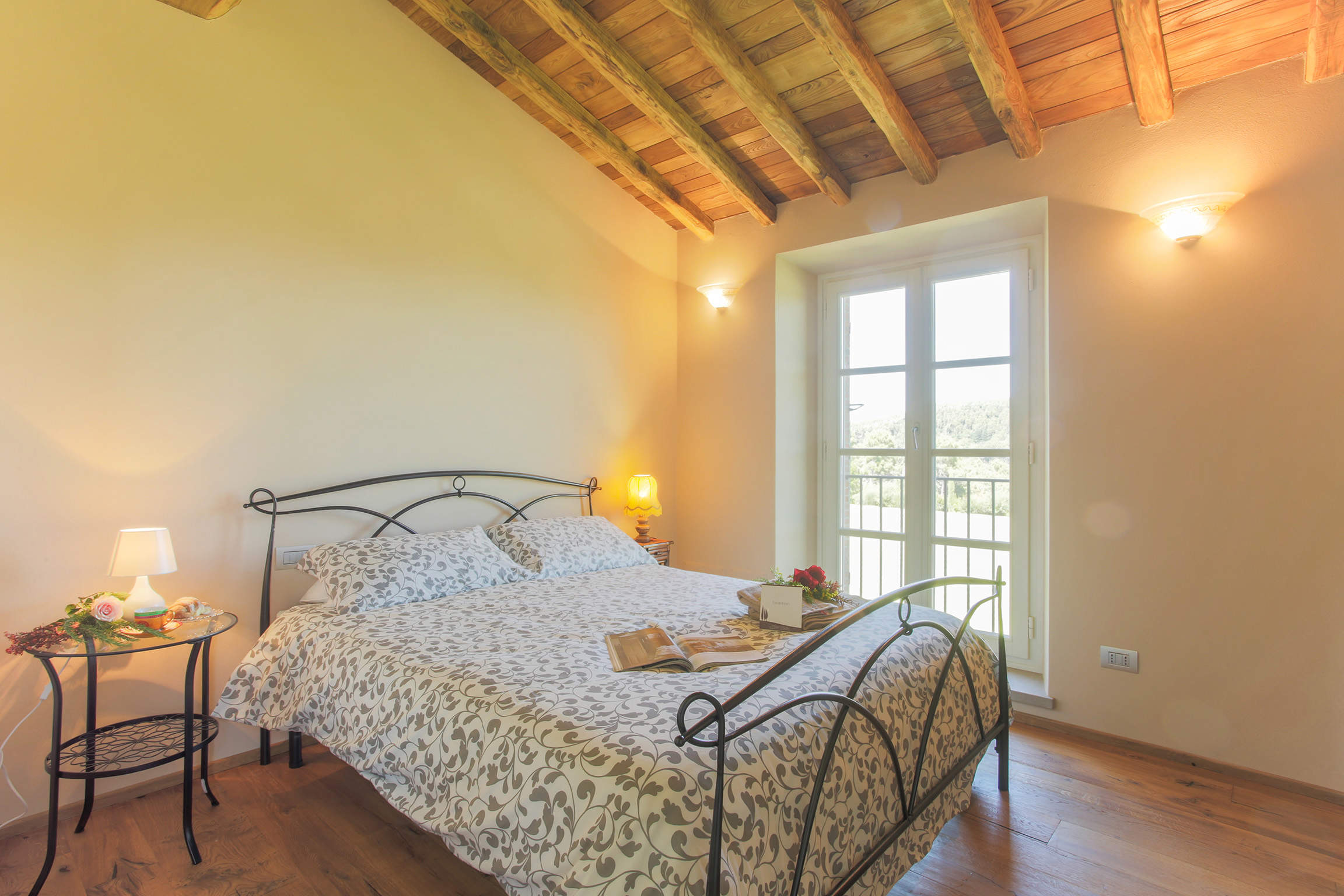 Casale Sunrise, 3 bedroom villa in North Tuscany - Pisa & Lucca Area, Tuscany