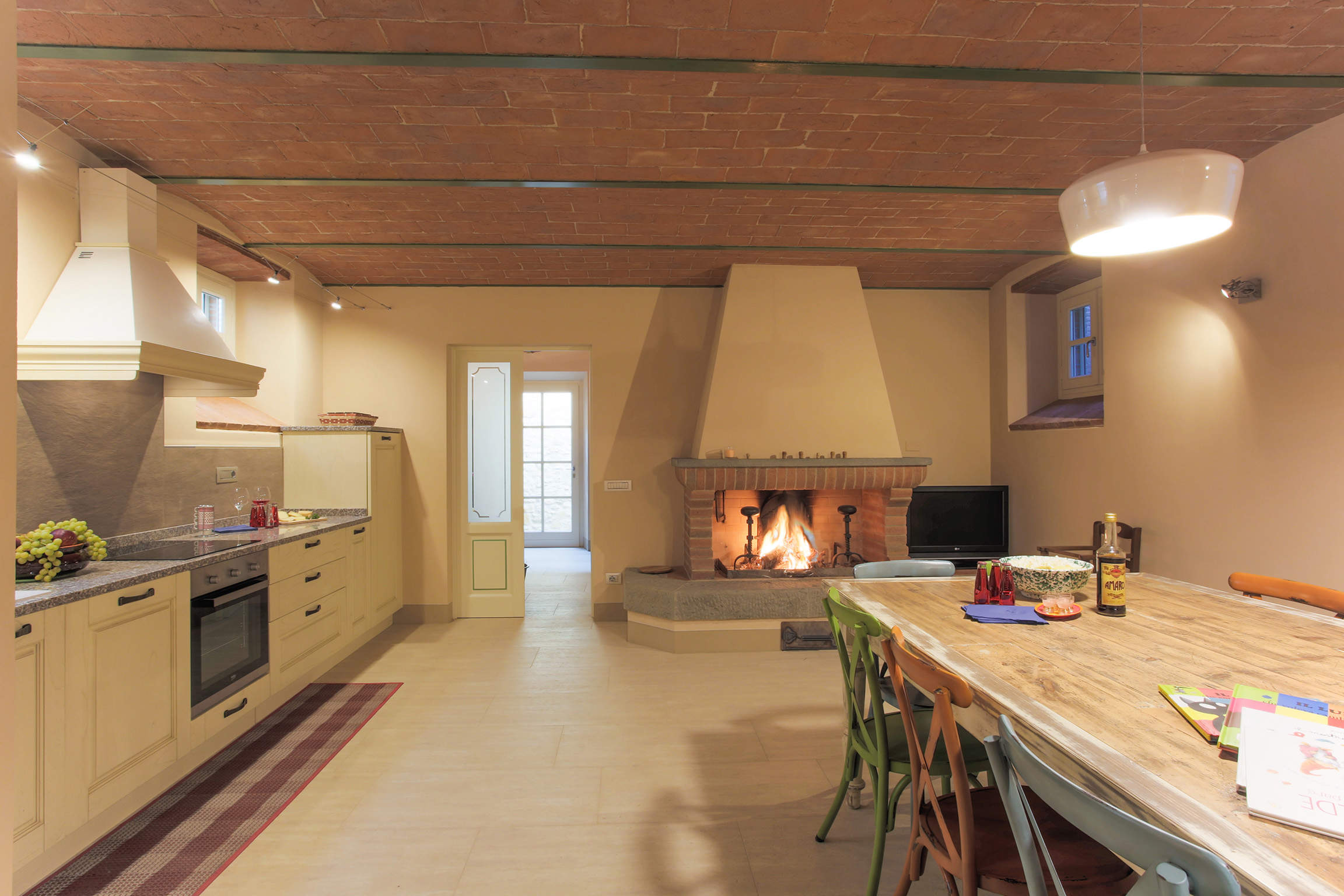 Casale Sunrise, 3 bedroom villa in North Tuscany - Pisa & Lucca Area, Tuscany