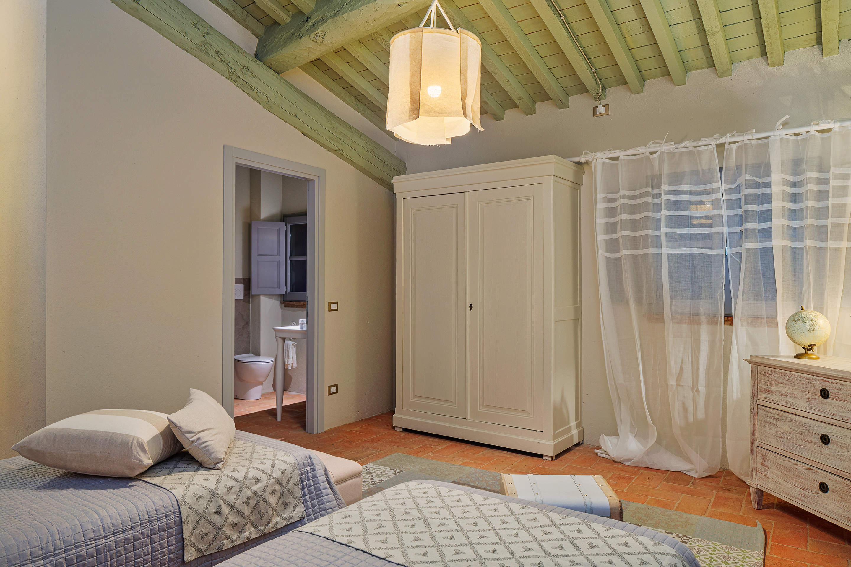 Villa Calliope, 5 bedroom villa in North Tuscany - Pisa & Lucca Area, Tuscany