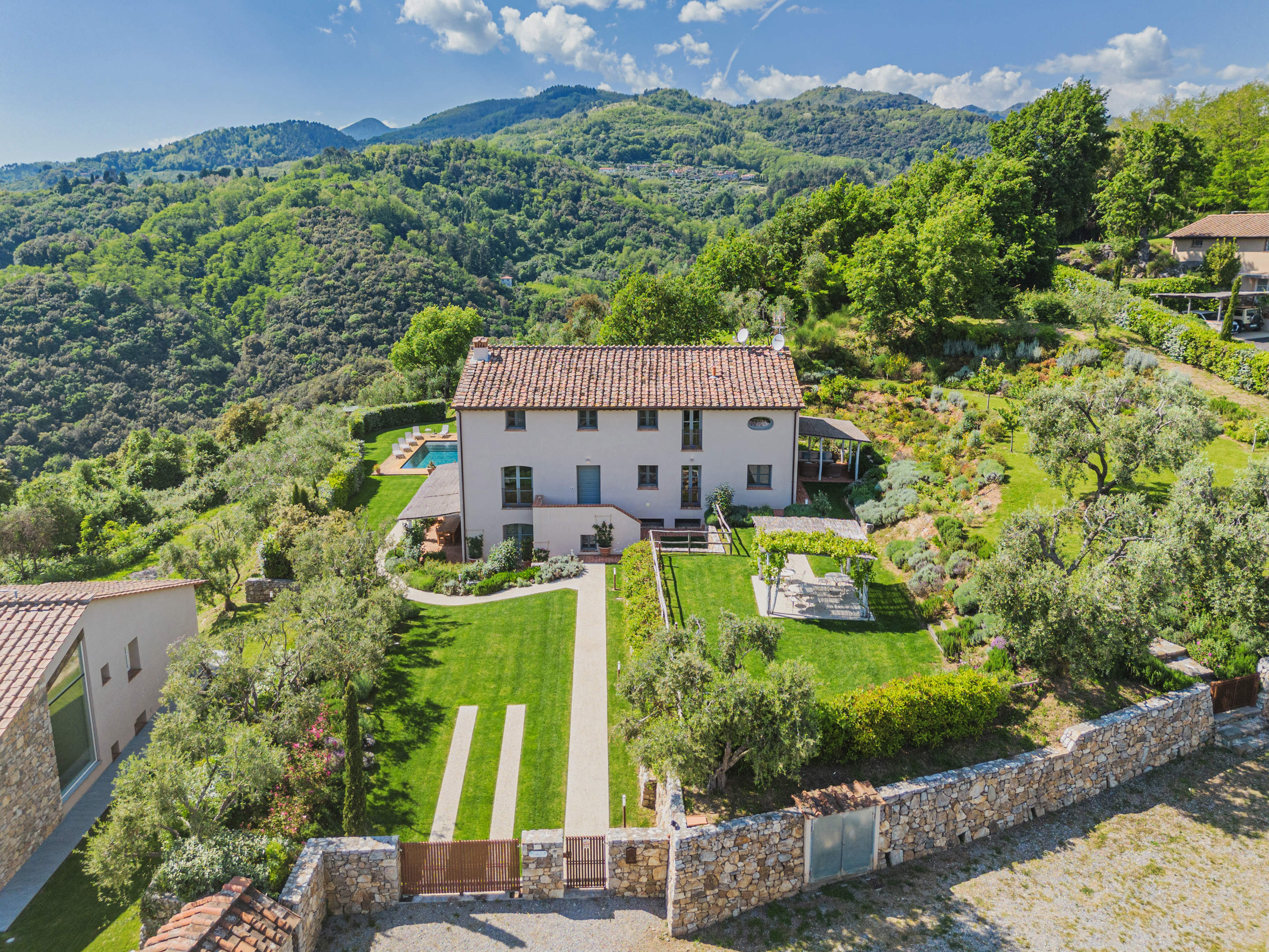 Villa Calliope, 5 bedroom villa in North Tuscany - Pisa & Lucca Area, Tuscany