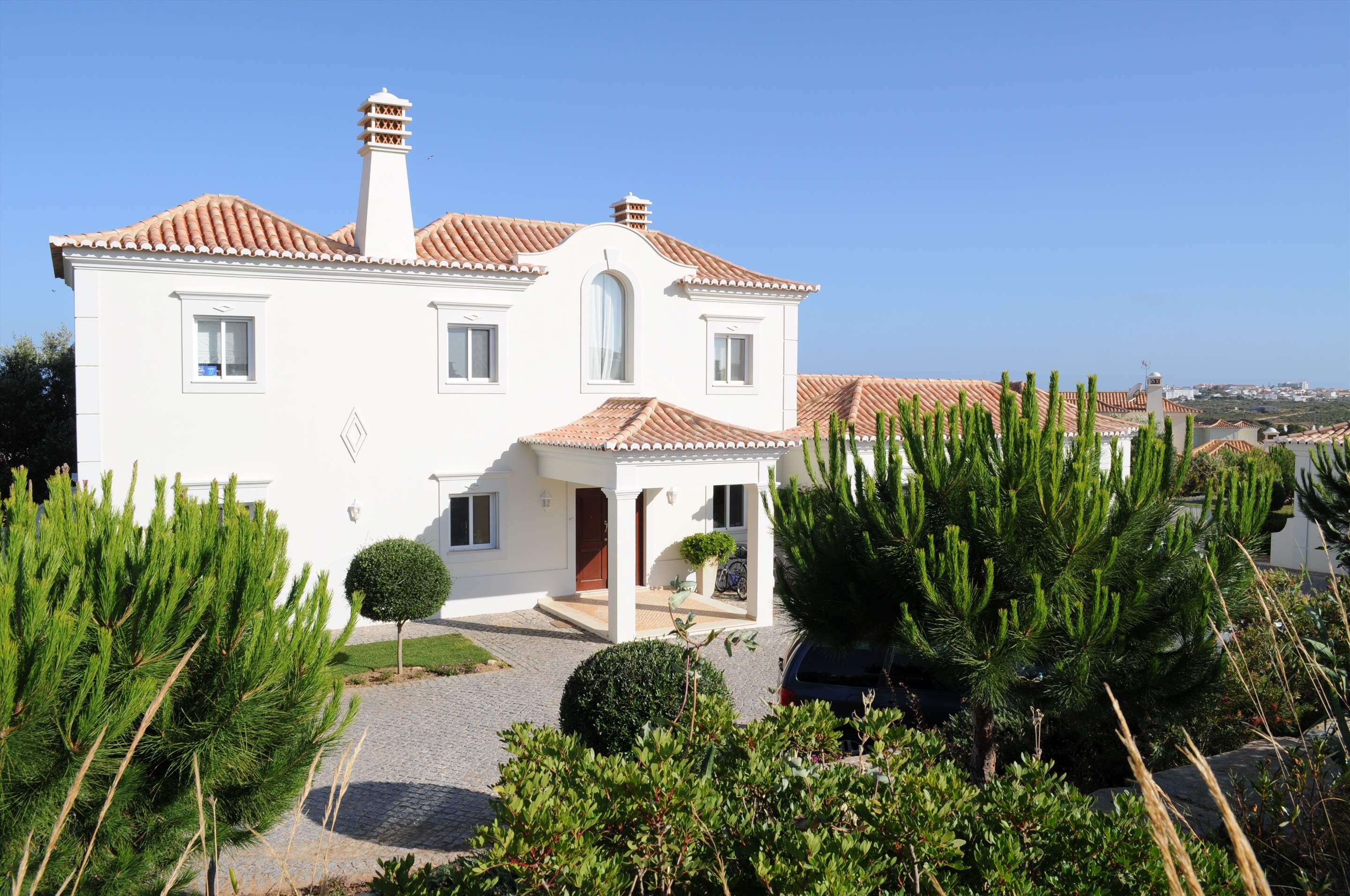 Martinhal Luxury Villa no.92, 5 bedroom villa in Martinhal Sagres, Algarve