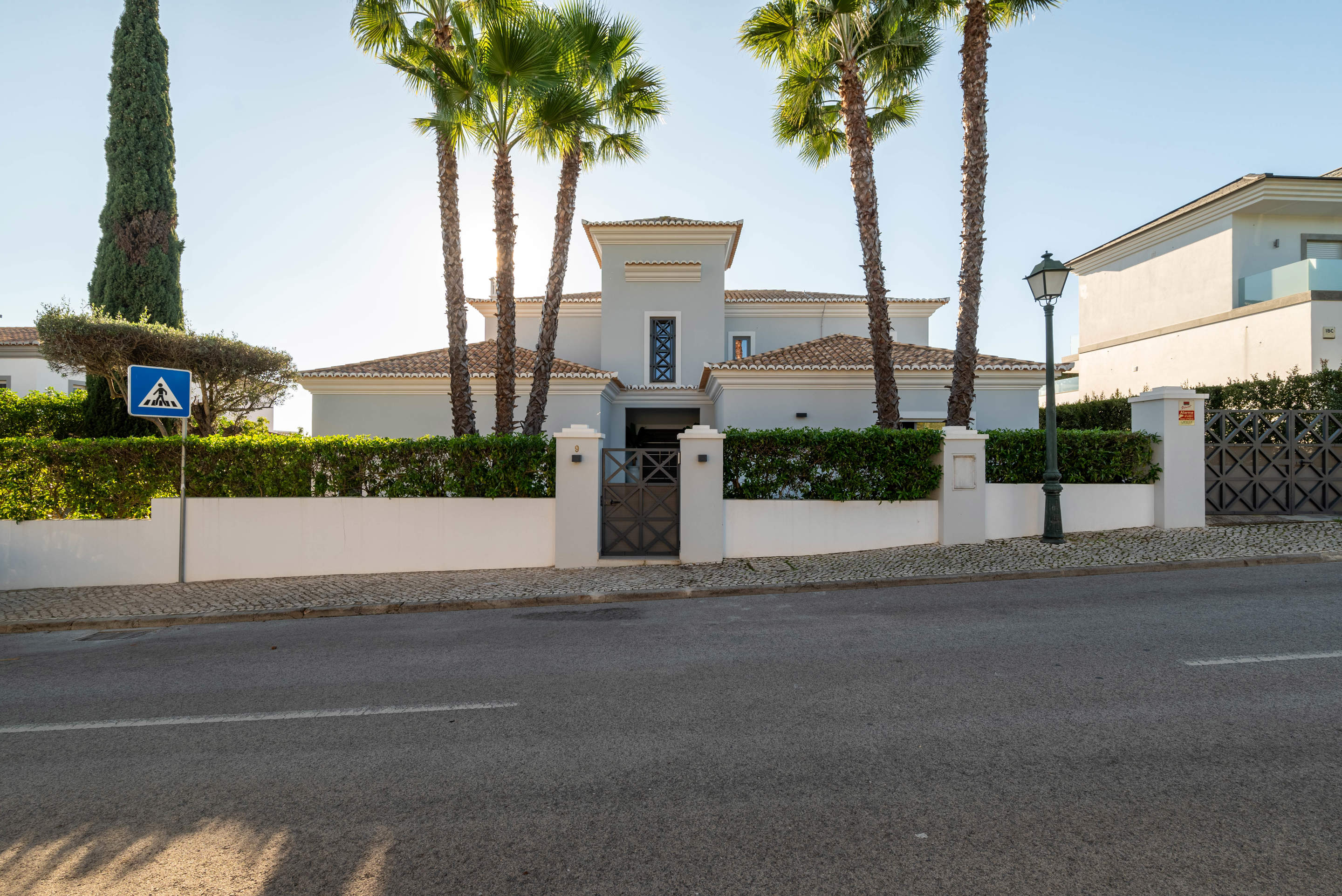 Villa Patricia in The Village, 5 bedroom villa in Vale do Lobo, Algarve