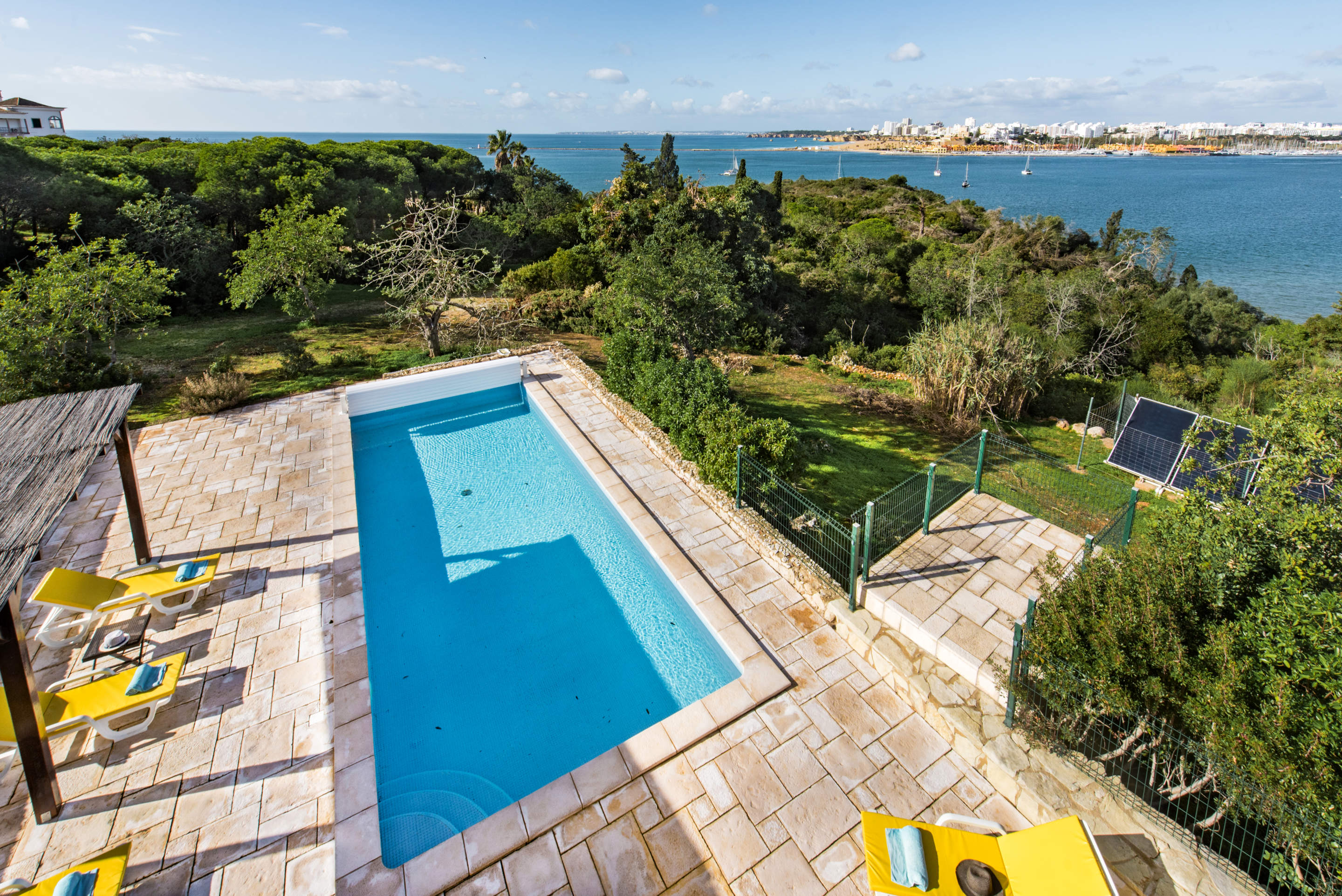 Casa Colmo, 3 bedroom villa in Carvoeiro Area, Algarve