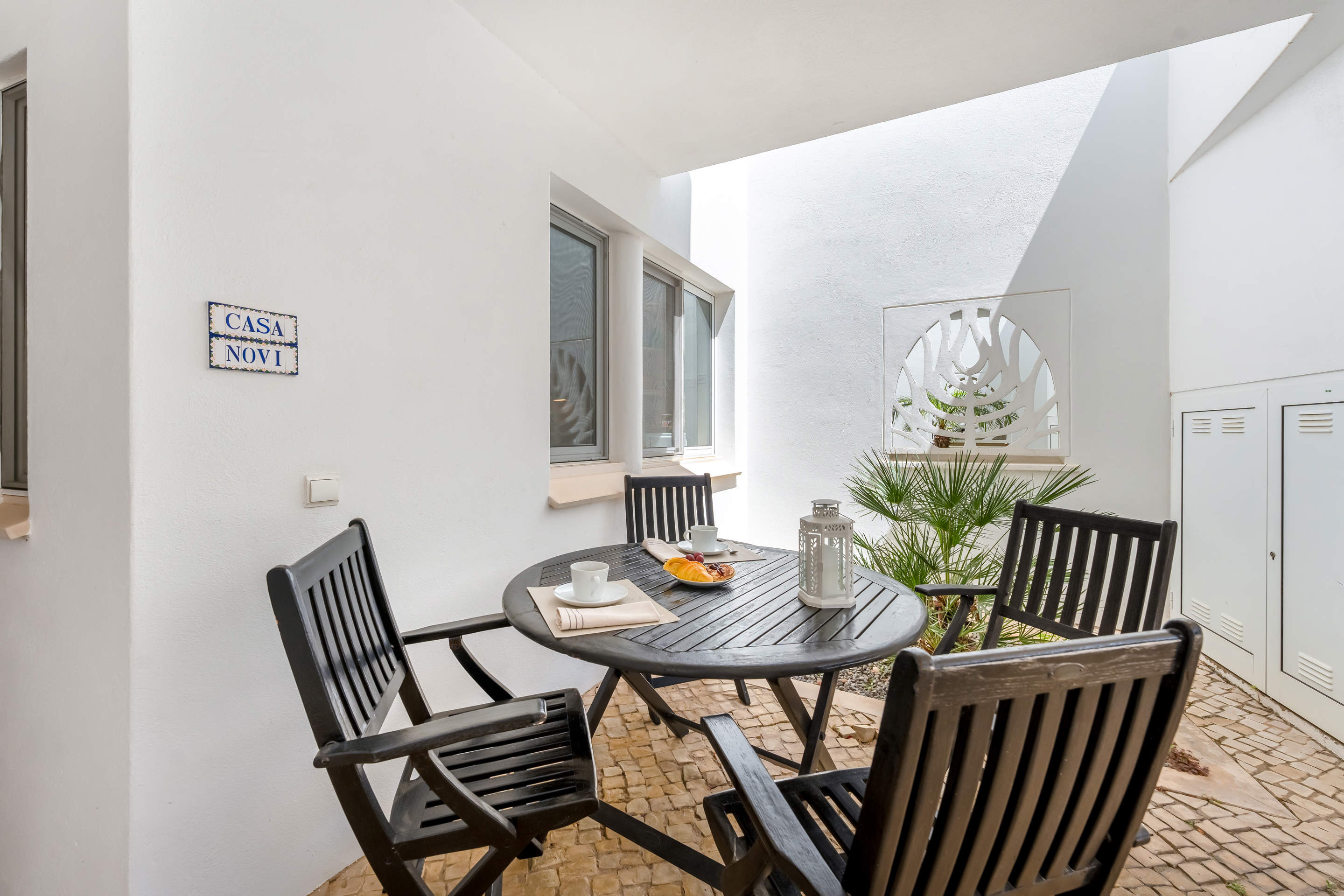 Casa Perola in Vale do Garrao, 2 bedroom apartment in Vale do Lobo, Algarve