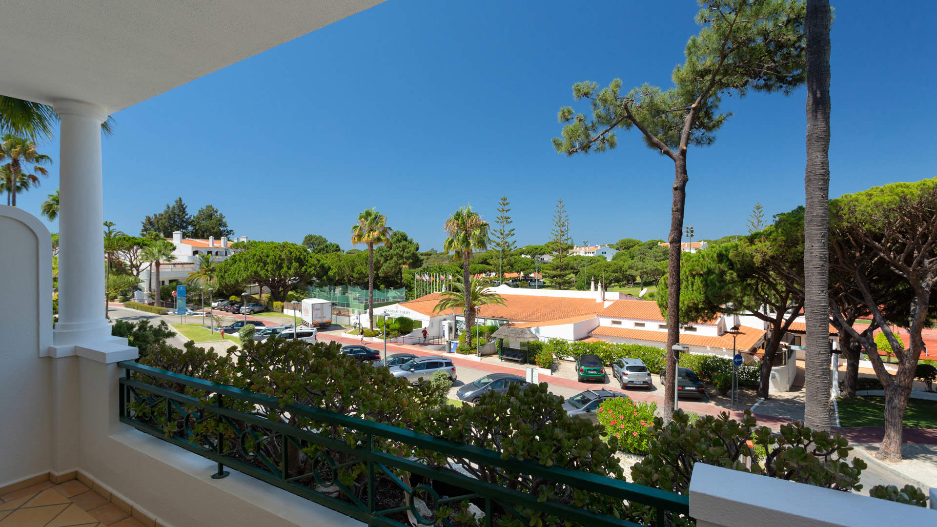 Apartment Kairi, 2 bedroom apartment in Vale do Lobo, Algarve