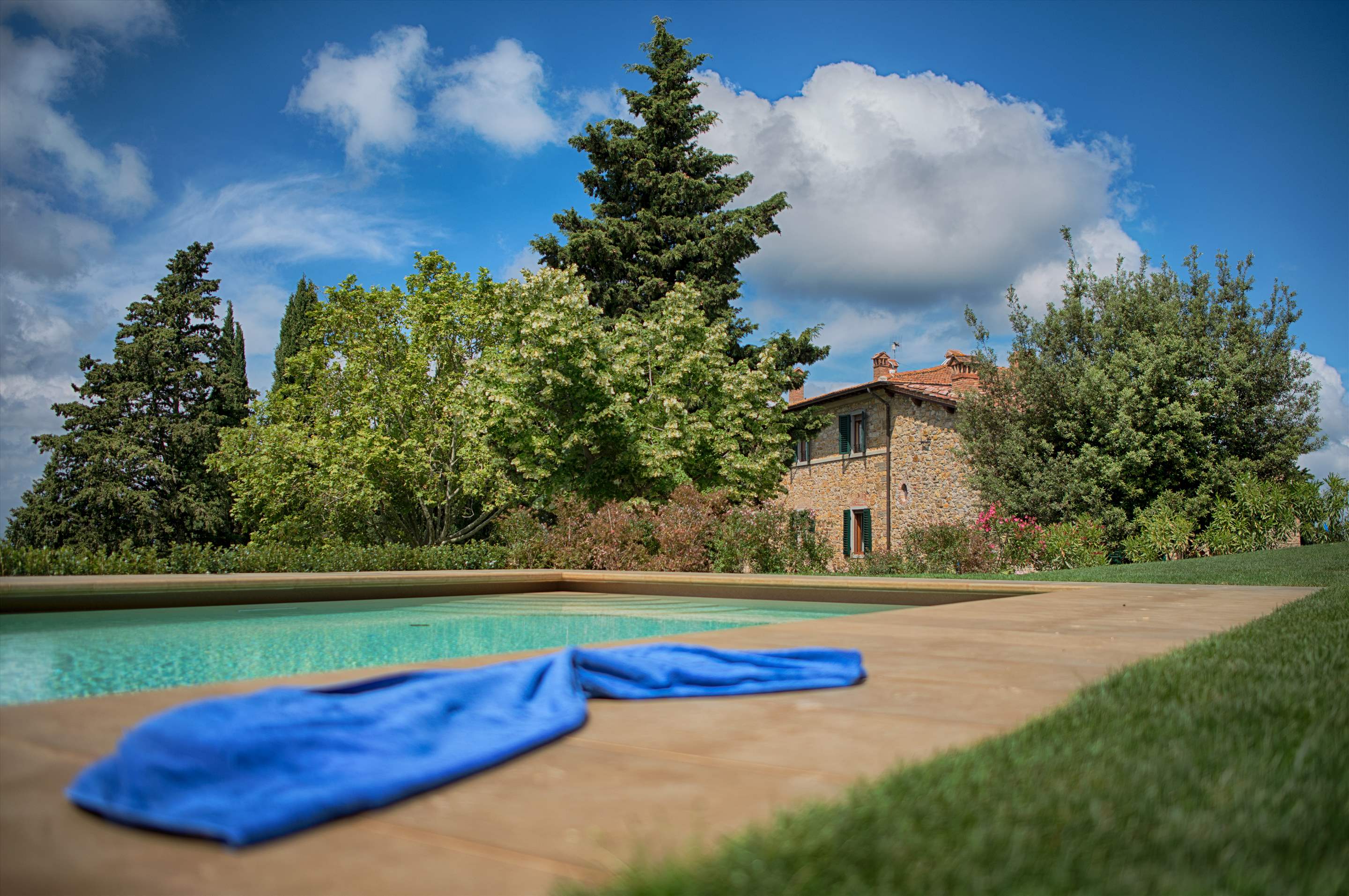 Villa La Valetta Hotel Bedroom 2 persons- Suite B, 1 bedroom villa in Chianti & Countryside, Tuscany