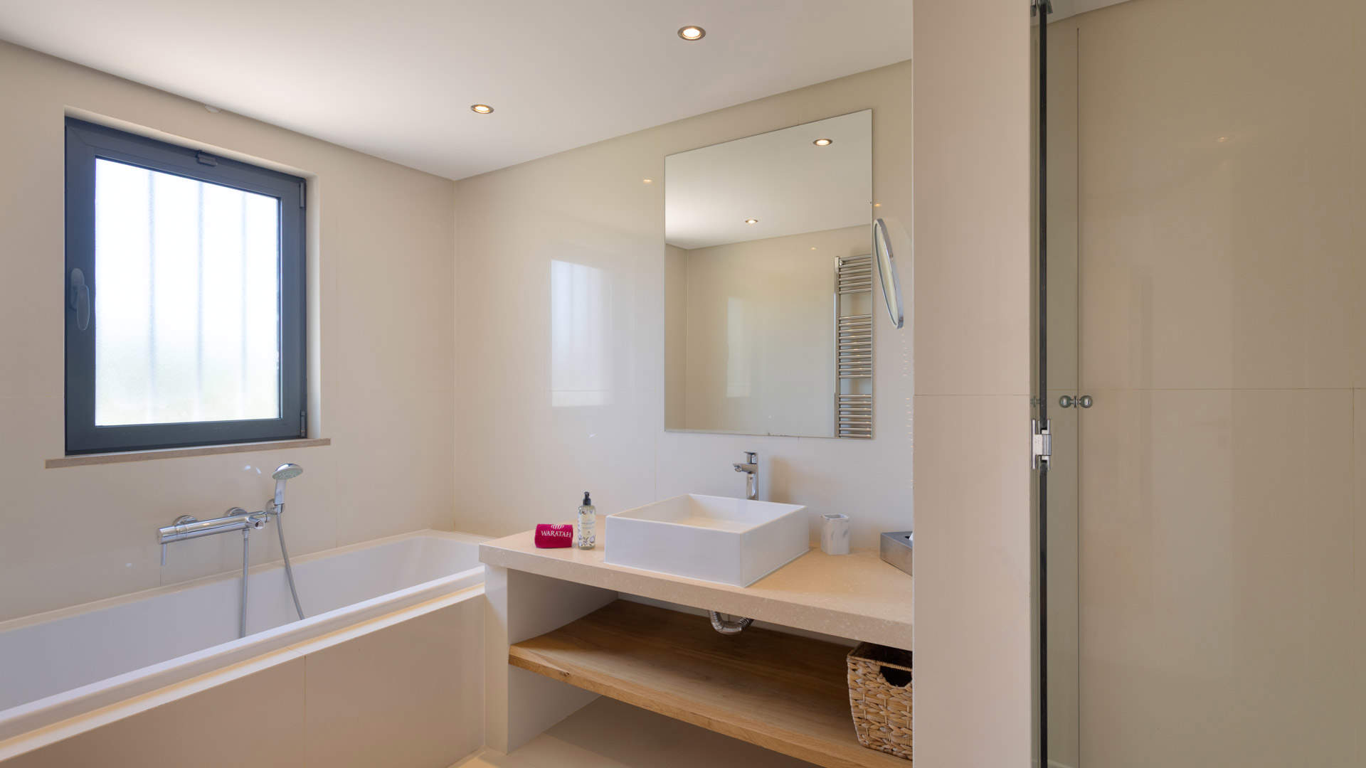 Villa Pitaya, 4 bedroom villa in Quinta do Lago, Algarve