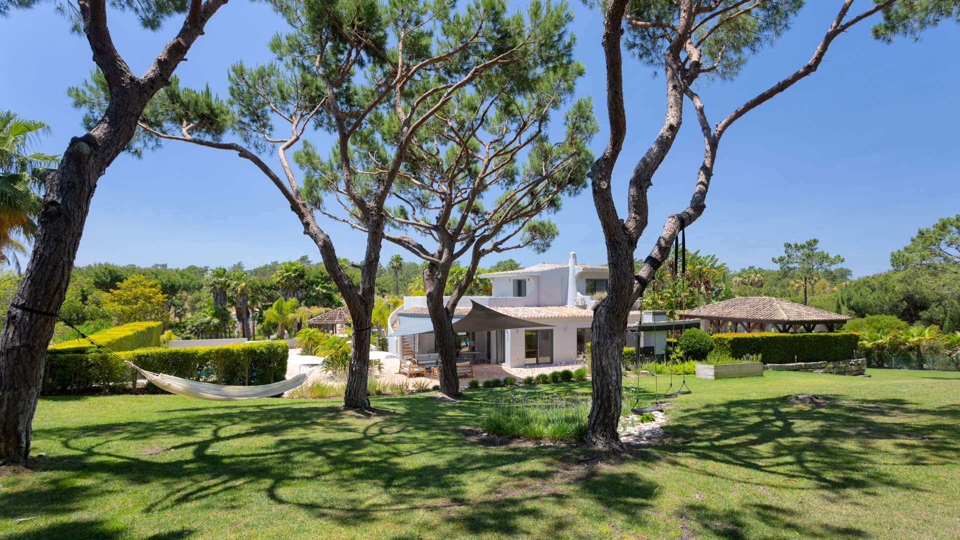 Villa Pitaya, 4 bedroom villa in Quinta do Lago, Algarve