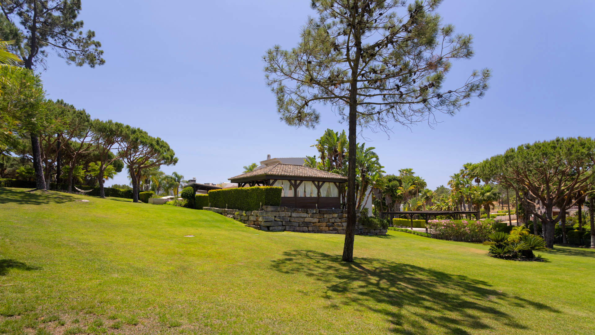 Villa Pitaya, 4 bedroom villa in Quinta do Lago, Algarve