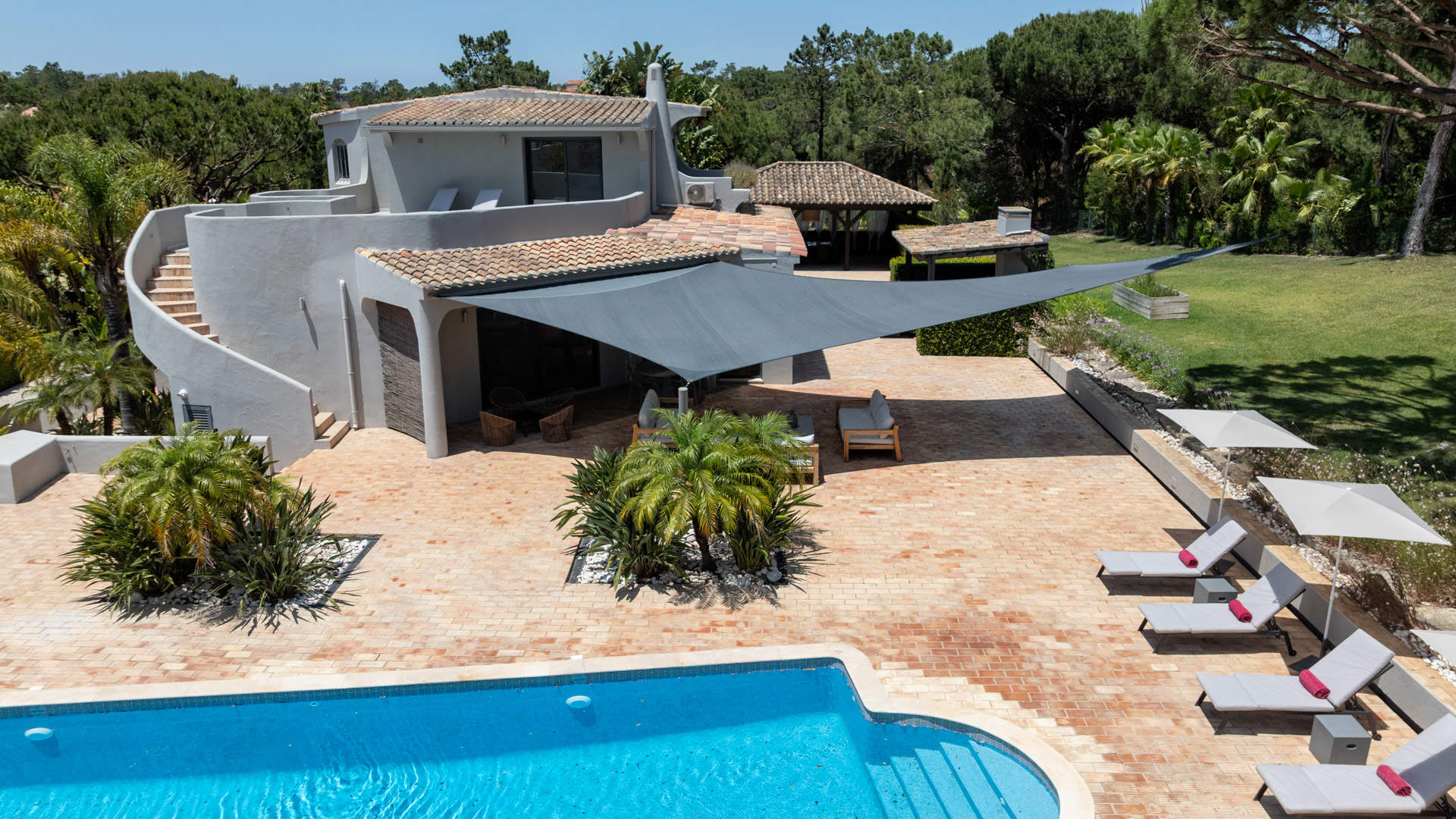 Villa Pitaya, 4 bedroom villa in Quinta do Lago, Algarve