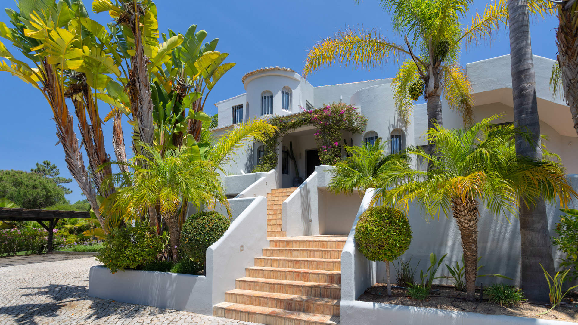 Villa Pitaya, 4 bedroom villa in Quinta do Lago, Algarve
