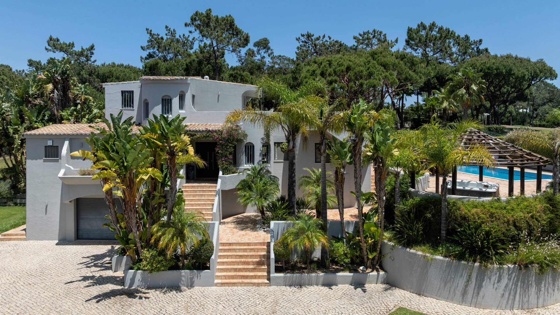 Villa Pitaya, 4 bedroom villa in Quinta do Lago, Algarve