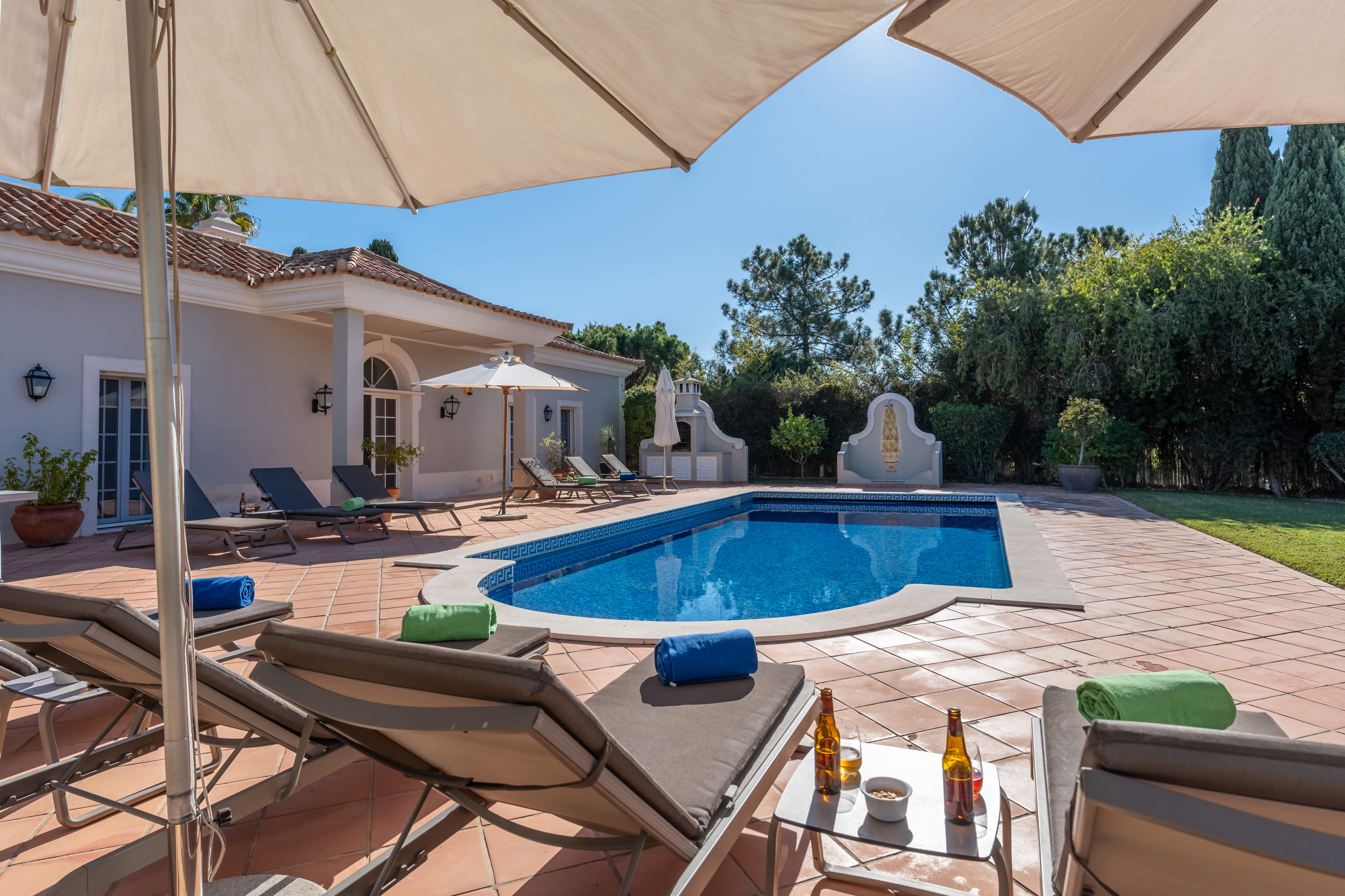 Villa Mar A Vista, 5 bedroom villa in Quinta do Lago, Algarve