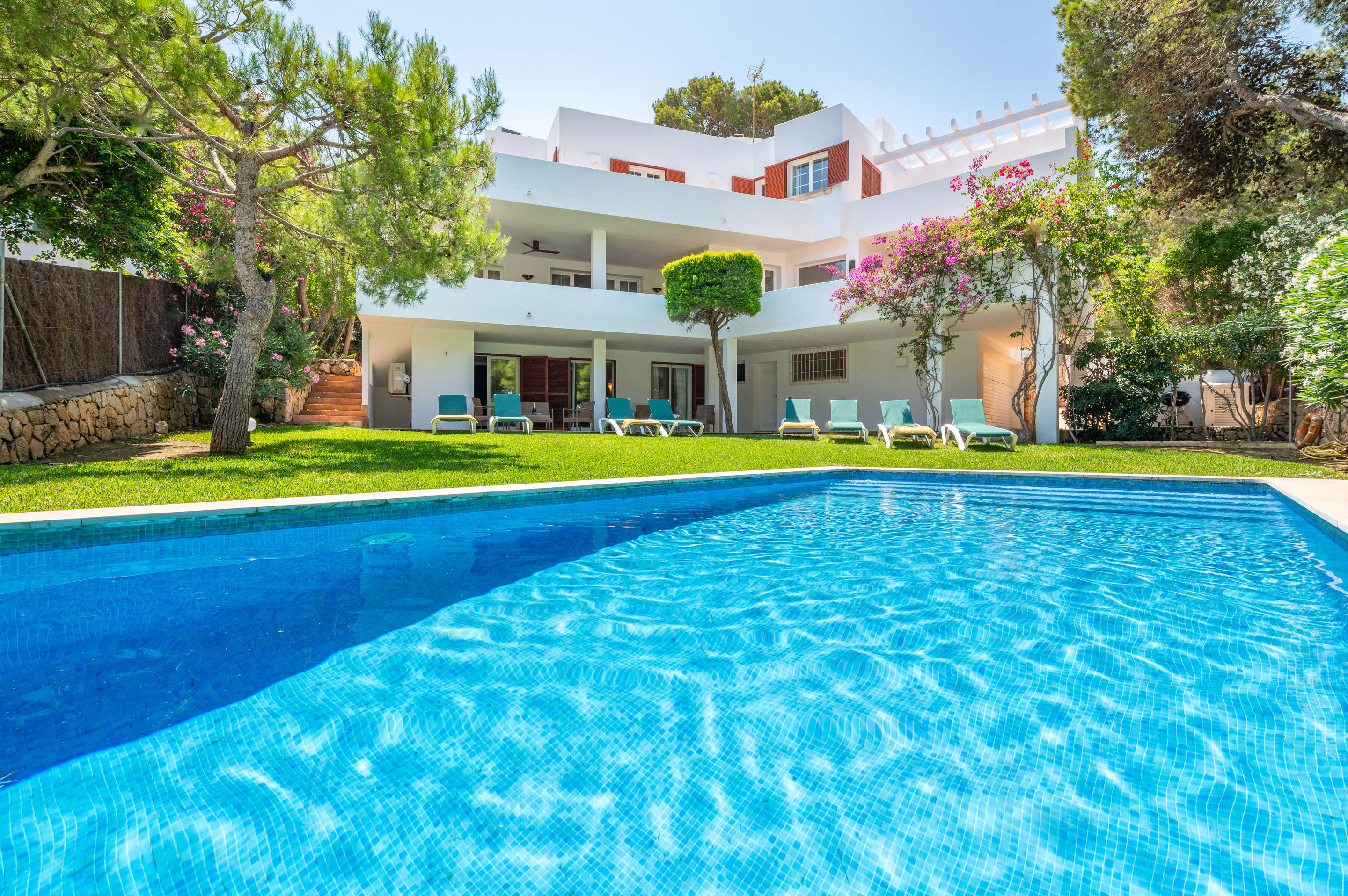 Villa Es Canto, 7 bedroom villa in Cala d'Or , Majorca