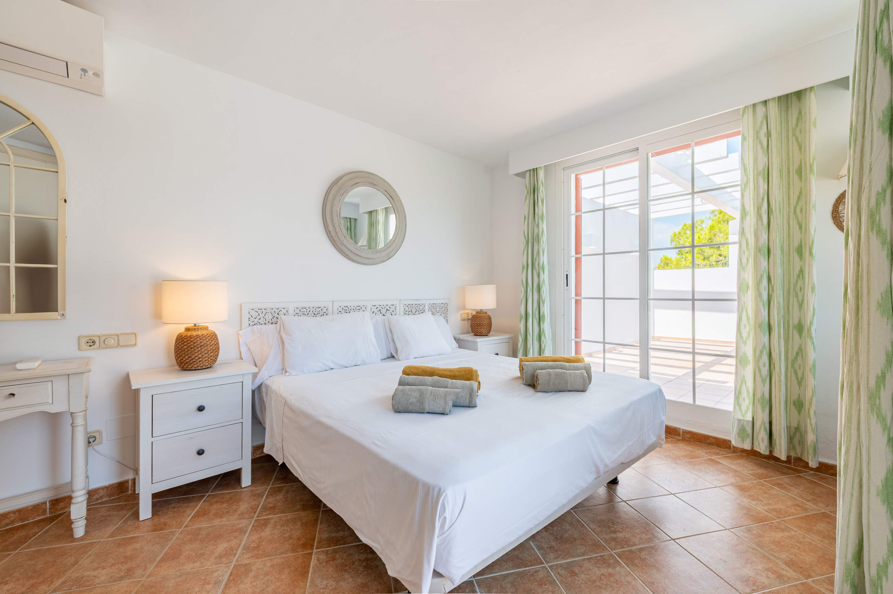 Villa Es Canto, 7 bedroom villa in Cala d'Or , Majorca